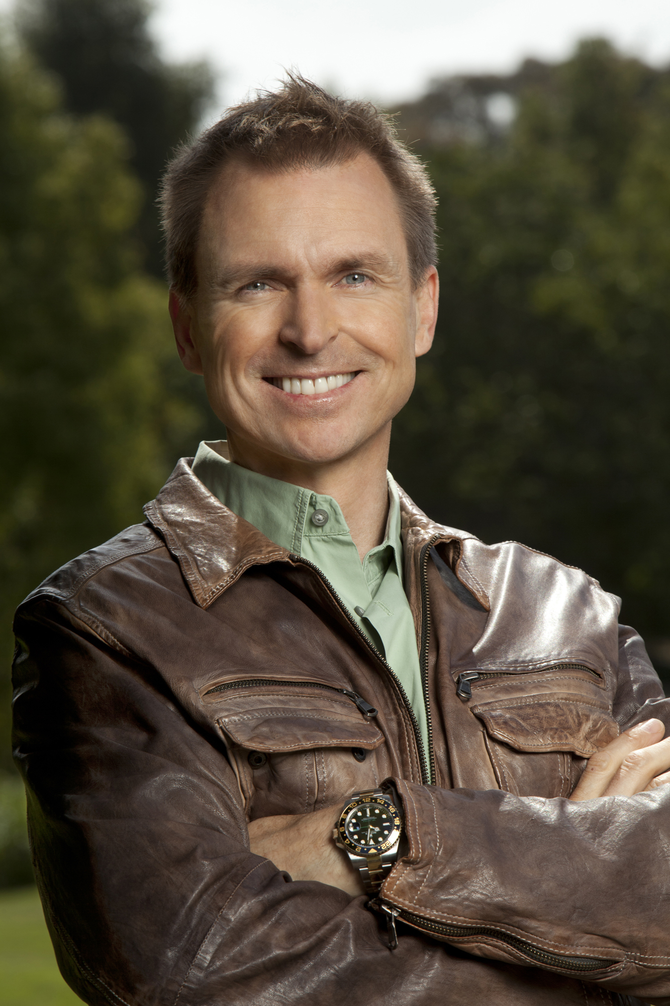 actor Phil Keoghan large photo
