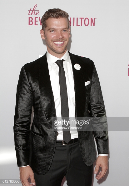 actor Preston Jones large photo