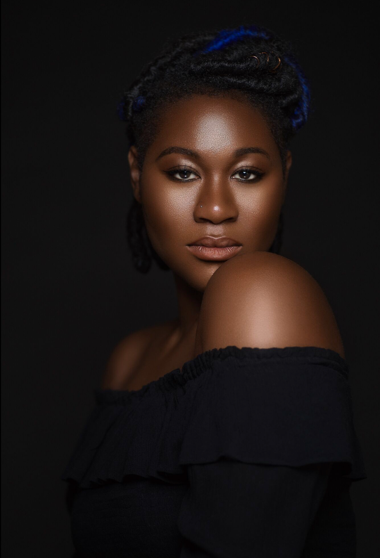 actor Zenzi Williams large photo