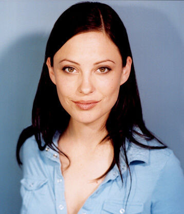 actor Kate Kelton large photo