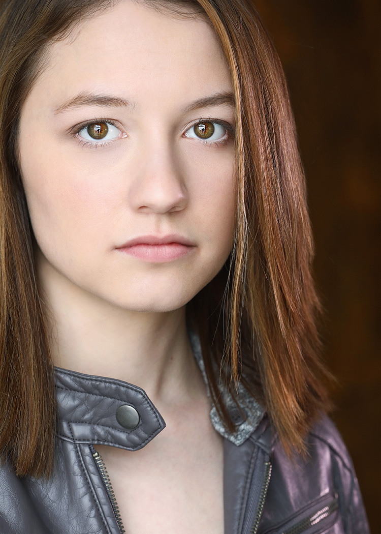 actor Claire Engler large photo