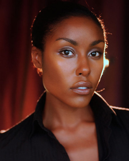 actor Christine Adams large photo