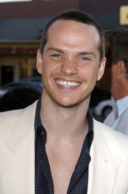 actor Peter Paige large photo