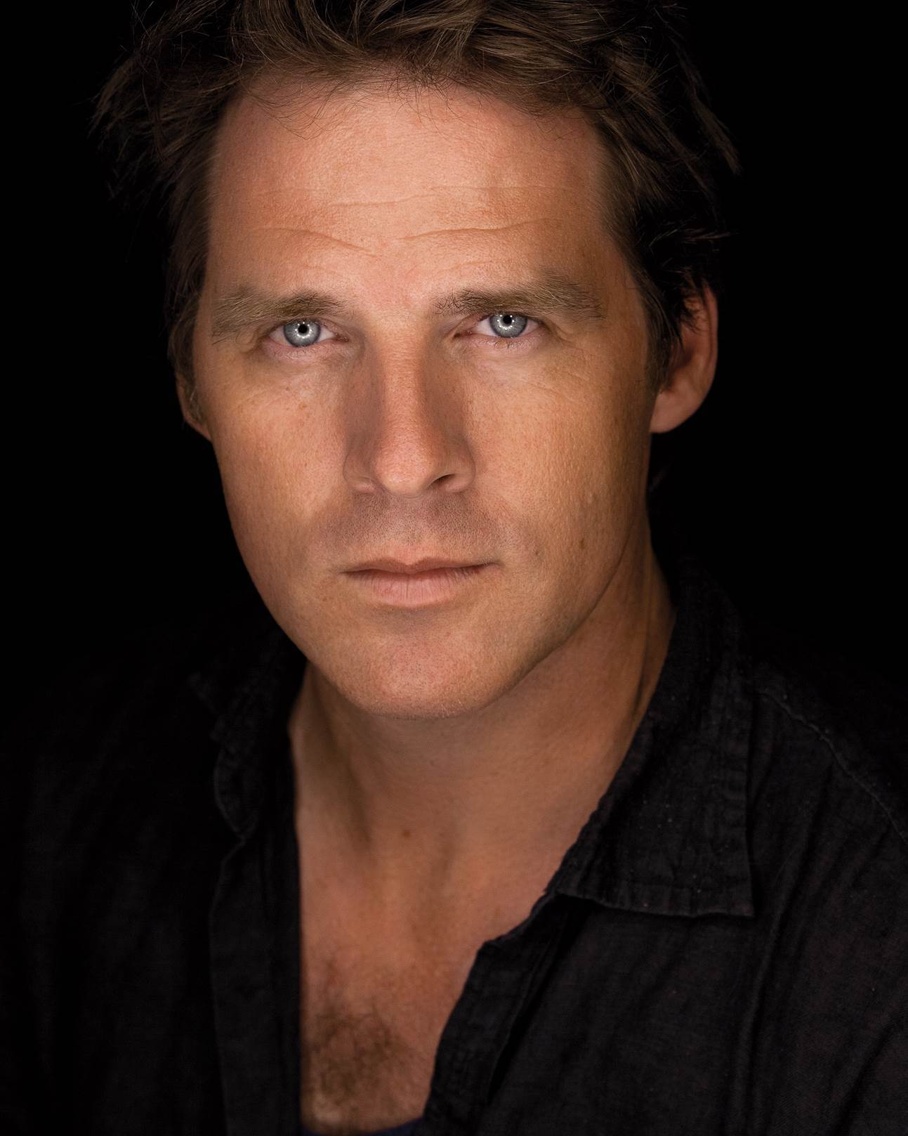 actor Ben Browder large photo