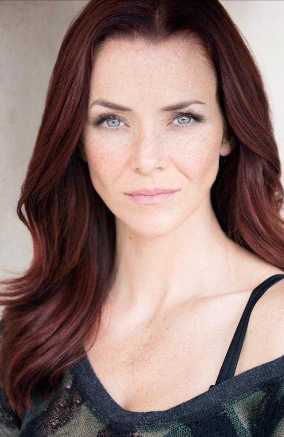 actor Annie Wersching large photo