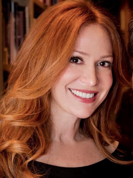 actor Rebecca Creskoff large photo