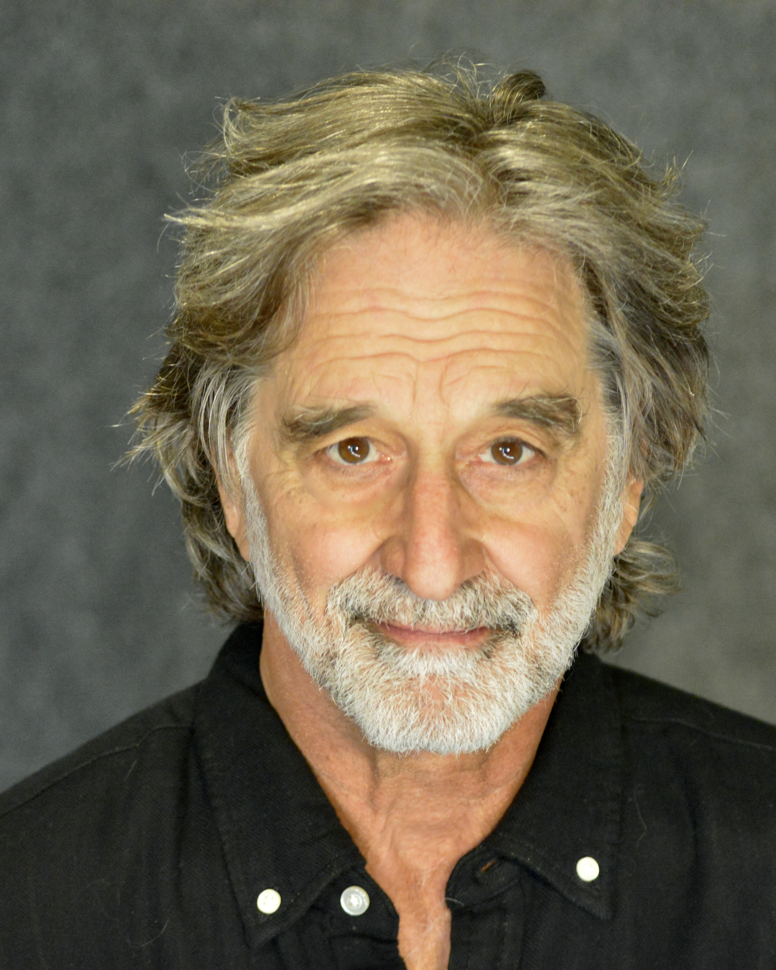 actor Jon Manfrellotti large photo