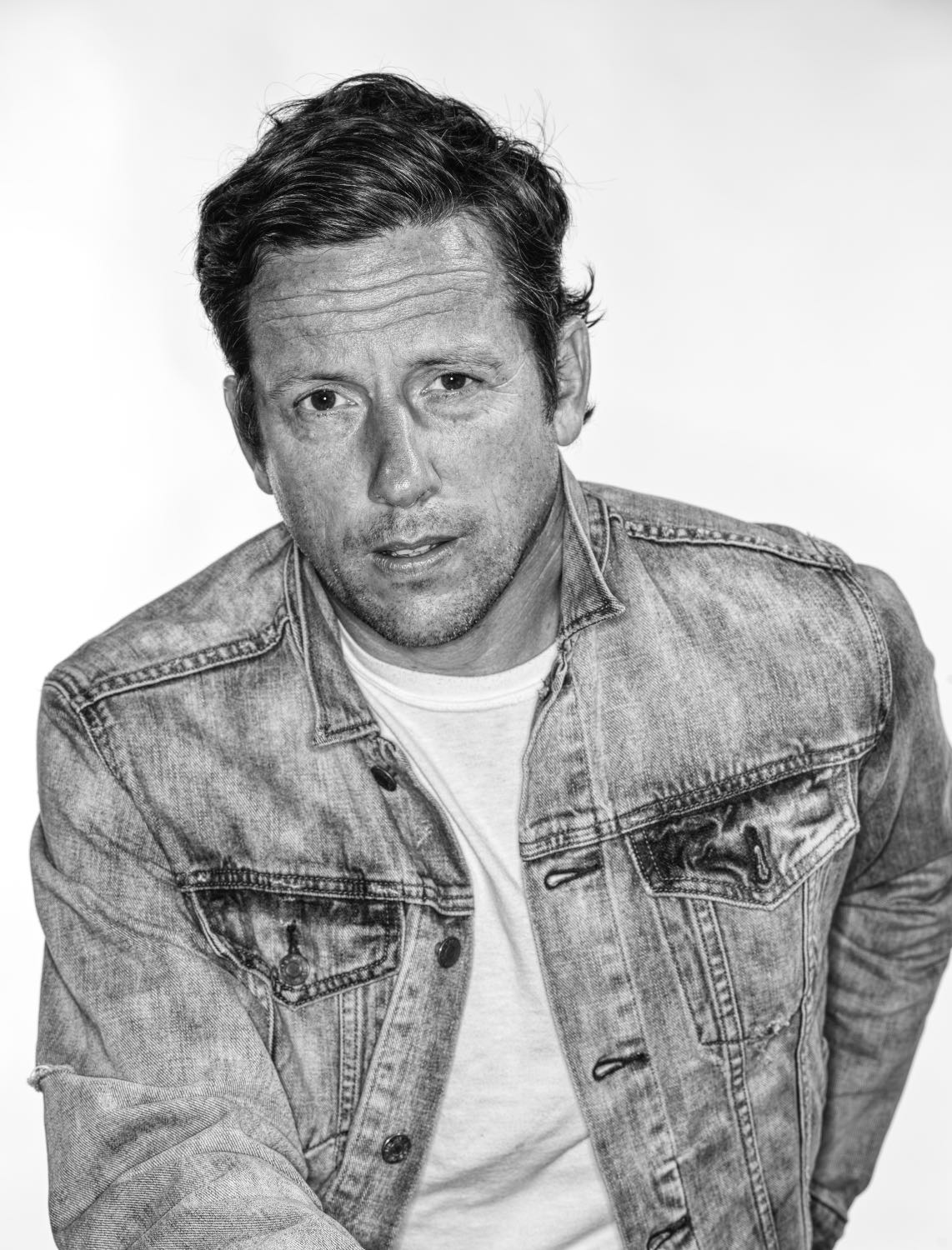 actor Ross McCall large photo