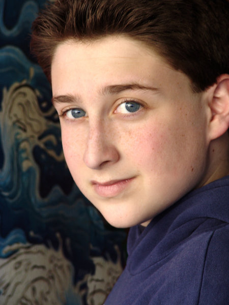 actor Kyle Kaplan large photo