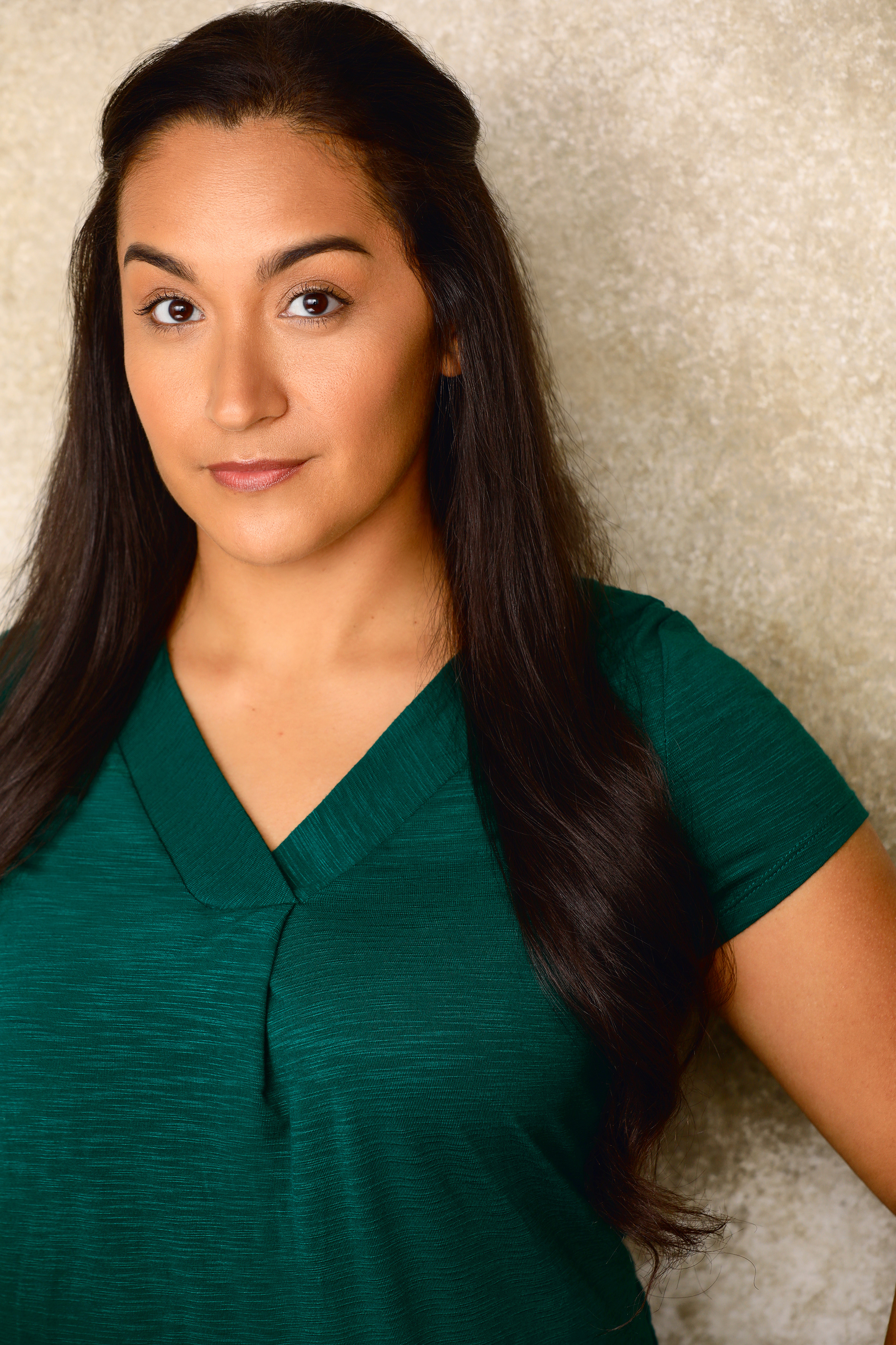 actor Carol Cantu large photo