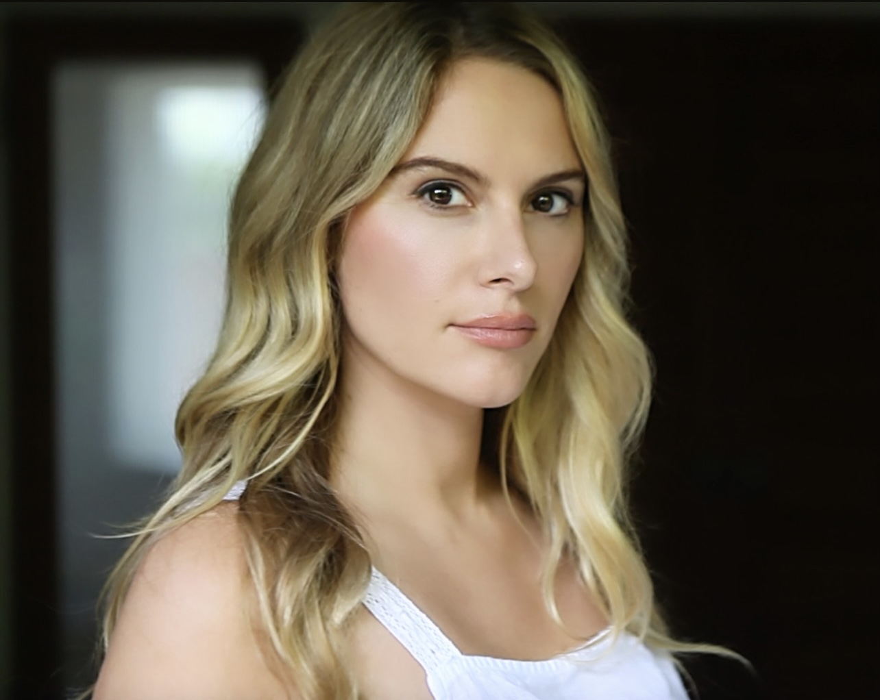 actor Jackie Moore large photo