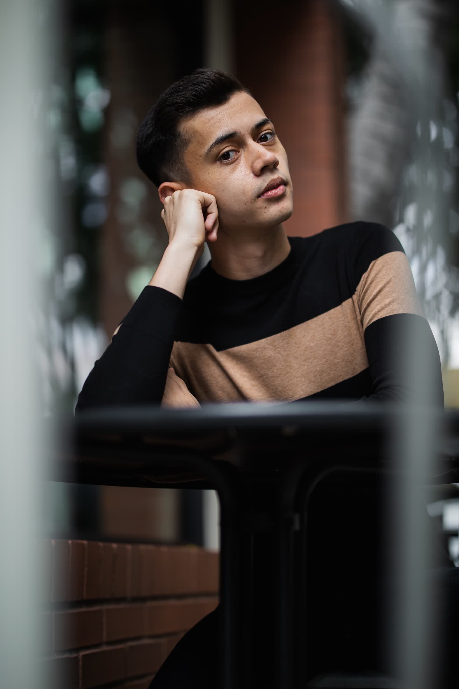 actor Griffin Puatu large photo