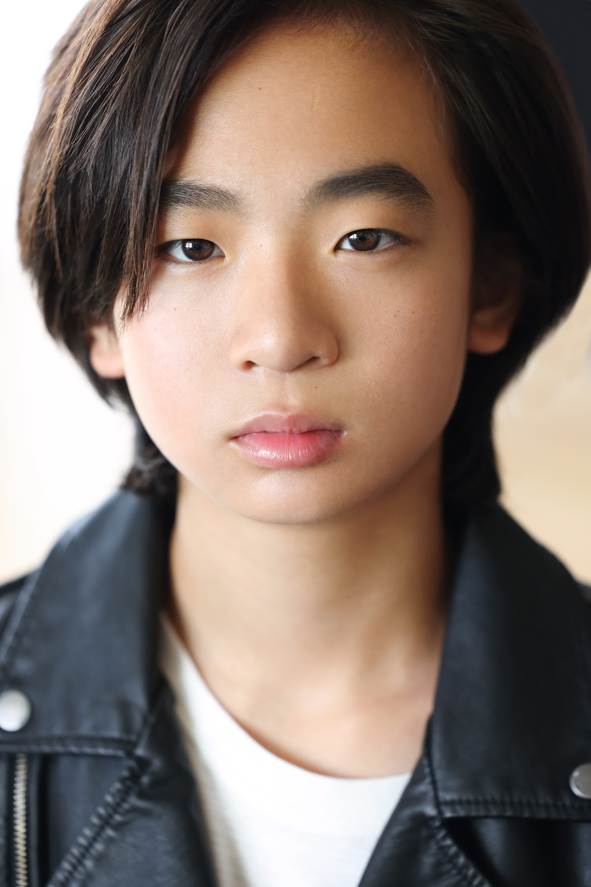 actor Dylan Henry Lau large photo