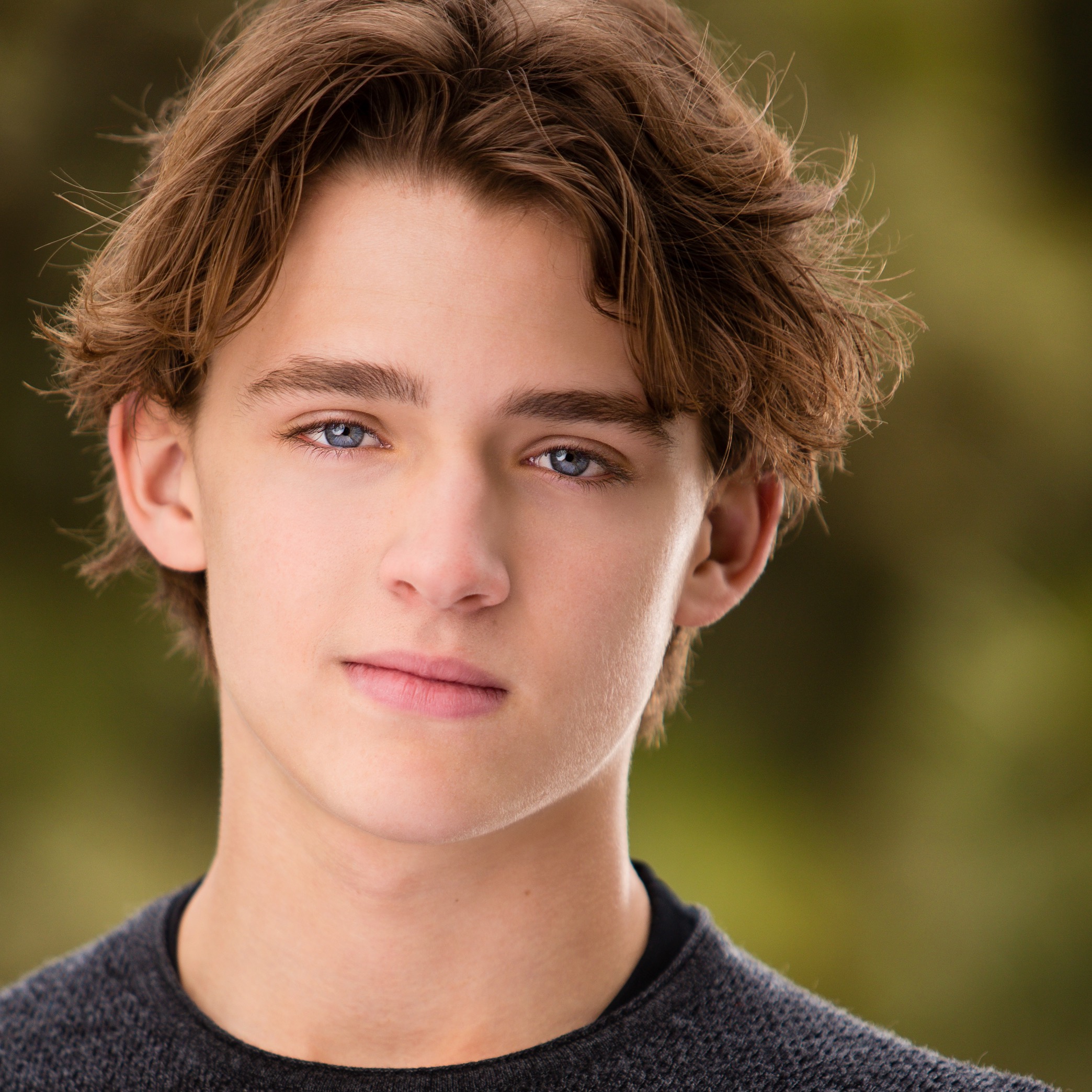 actor Julian Crouser large photo