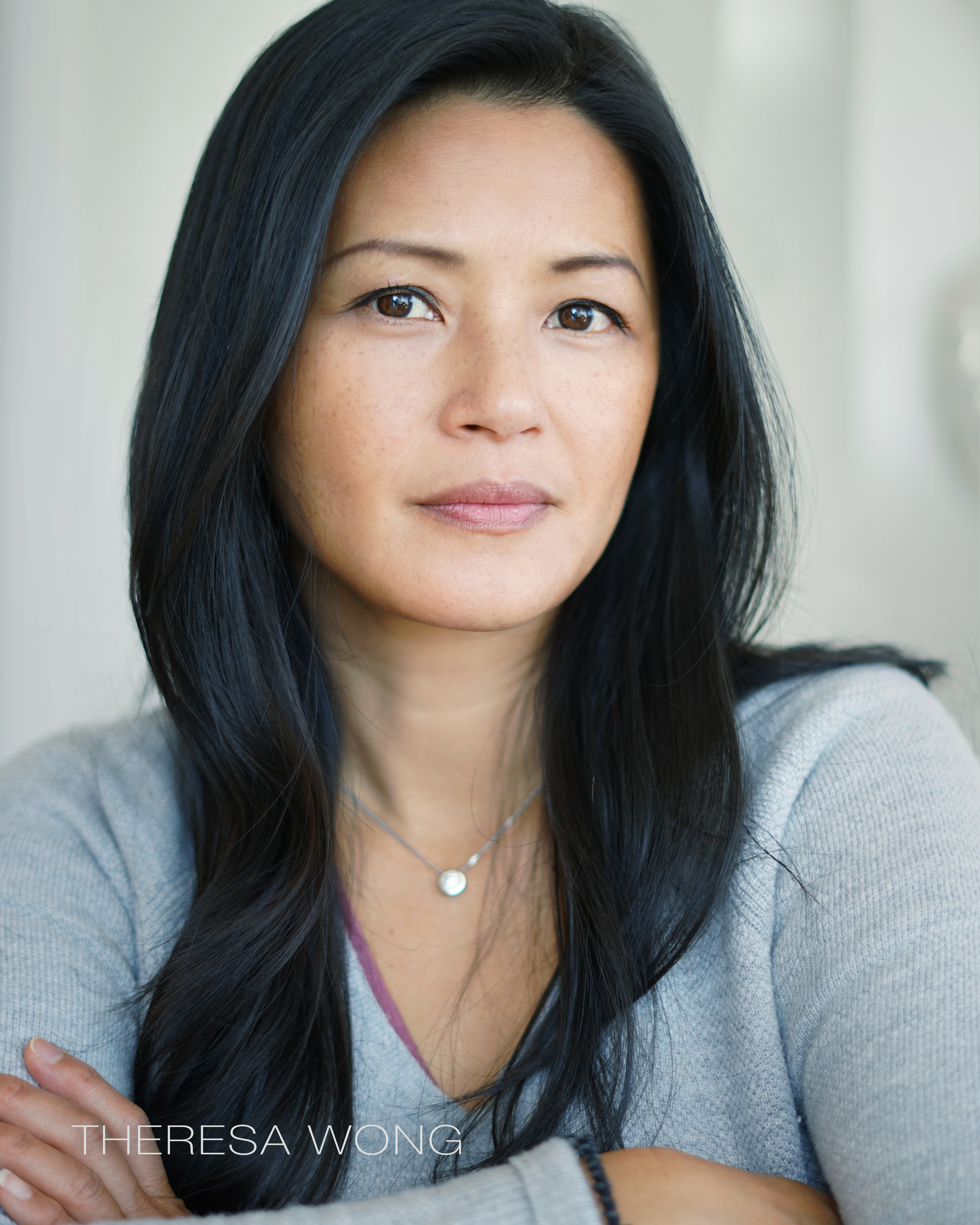 actor Theresa Wong large photo