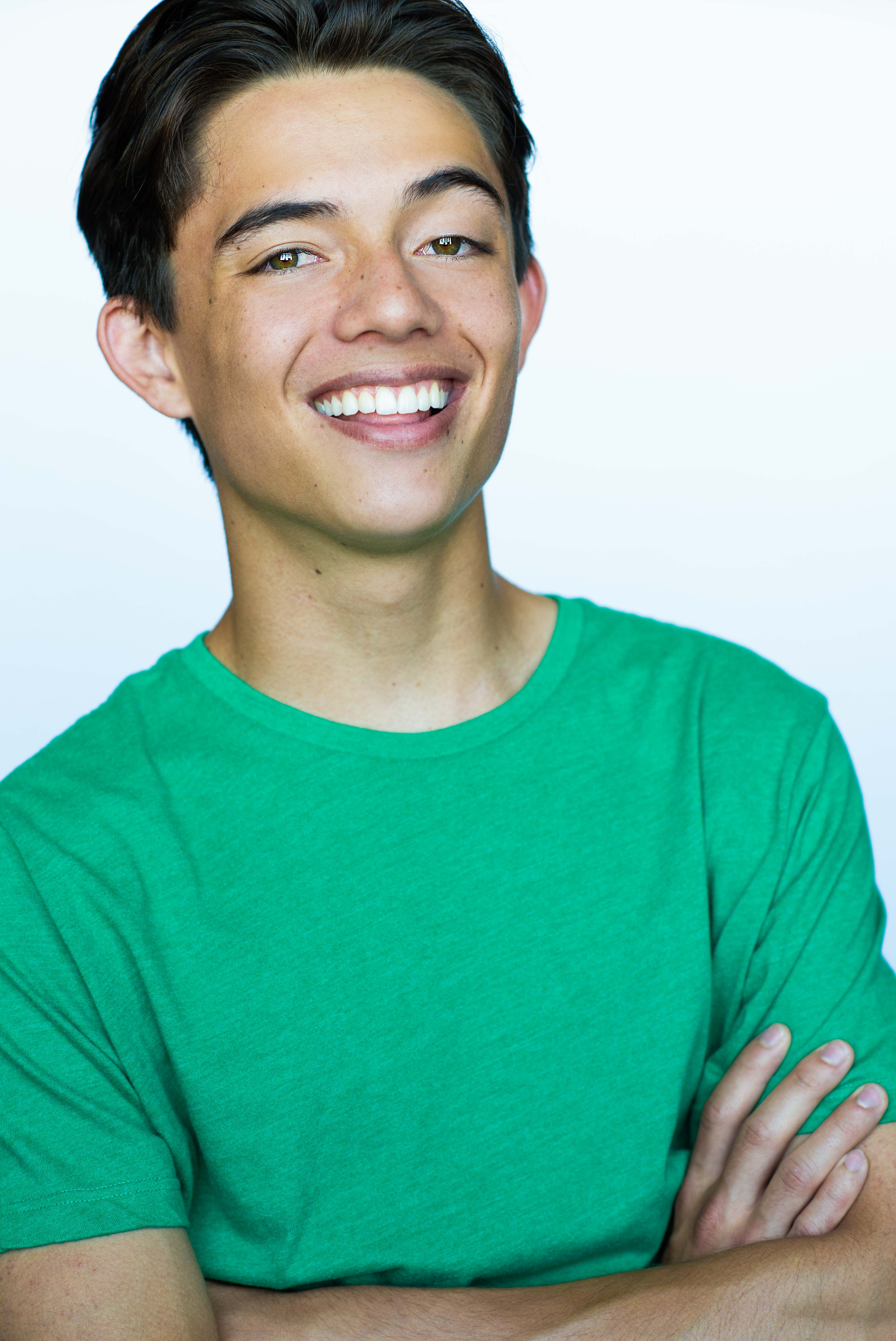 actor Max Torina large photo