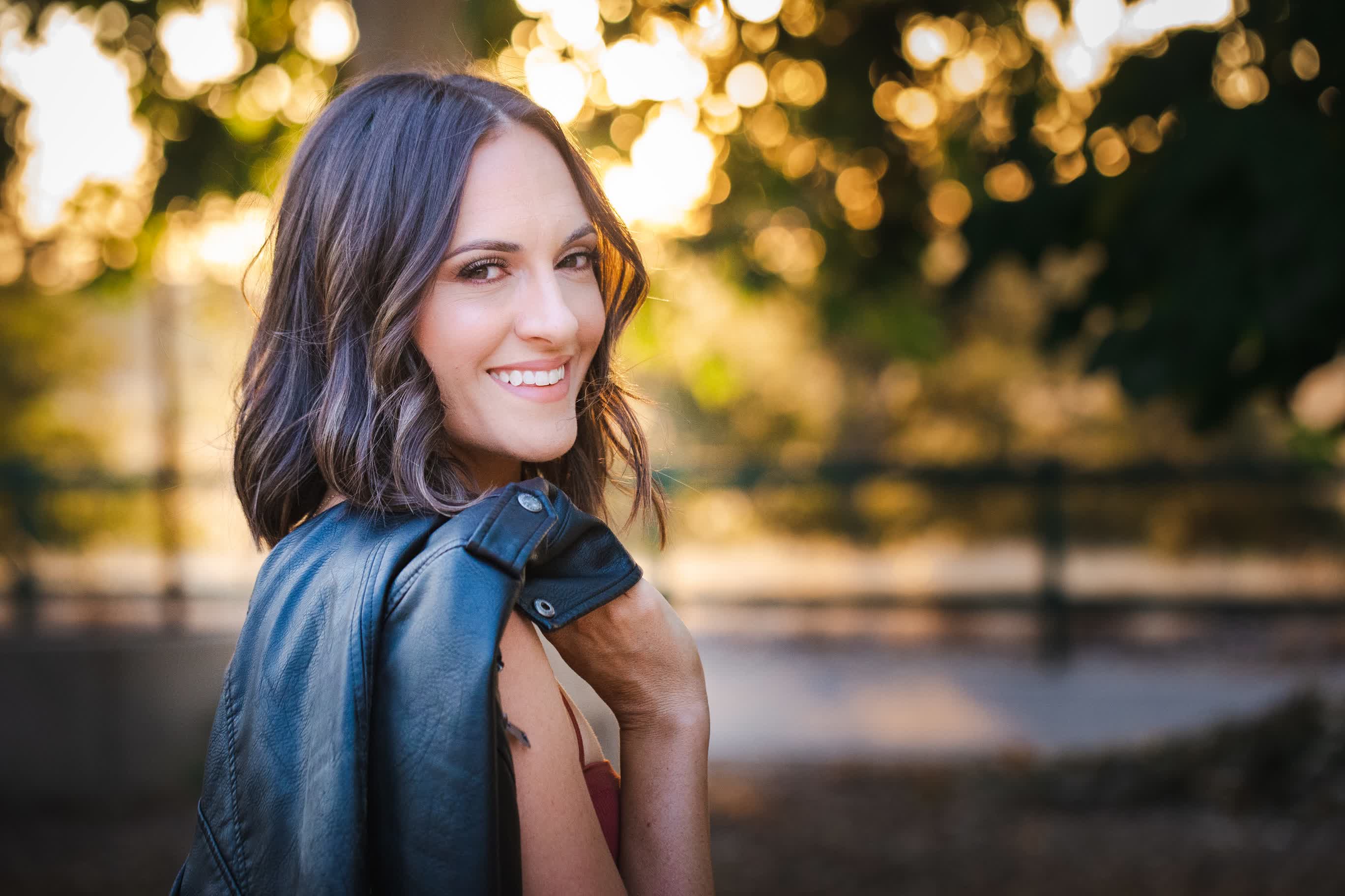 actor Megan Scortino large photo