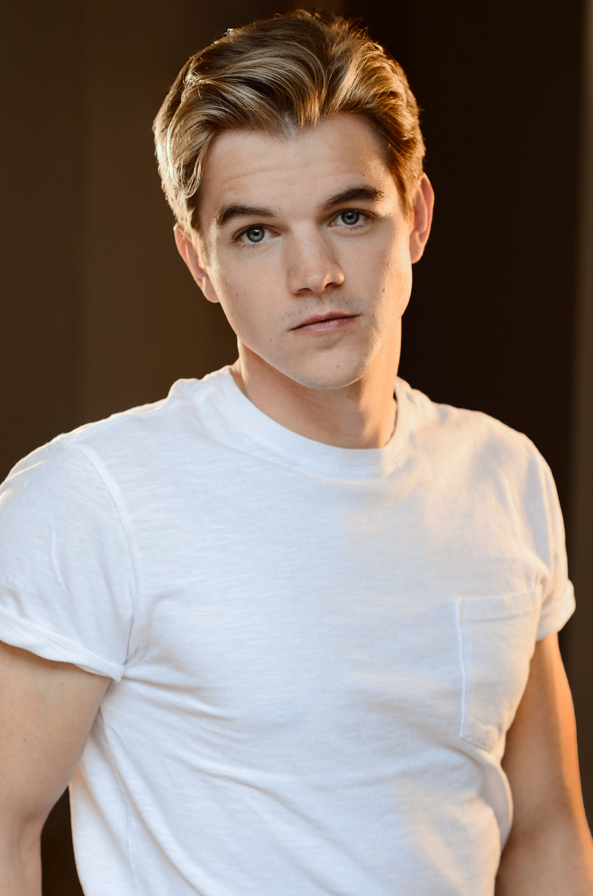 actor Johnny Jay Lee large photo