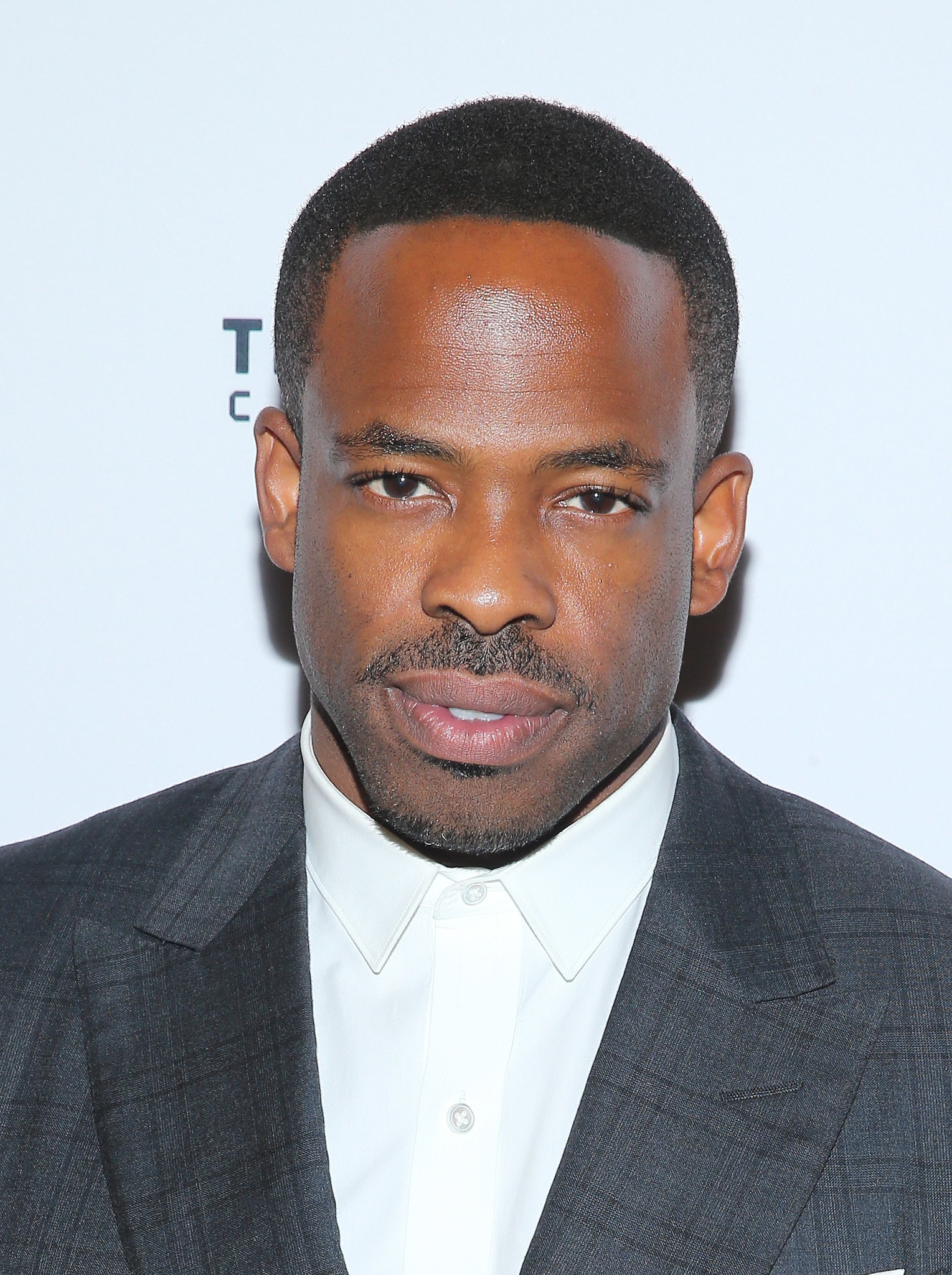 actor Chiké Okonkwo large photo