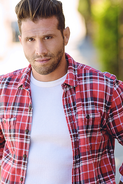 actor Jonathan Kowalsky large photo