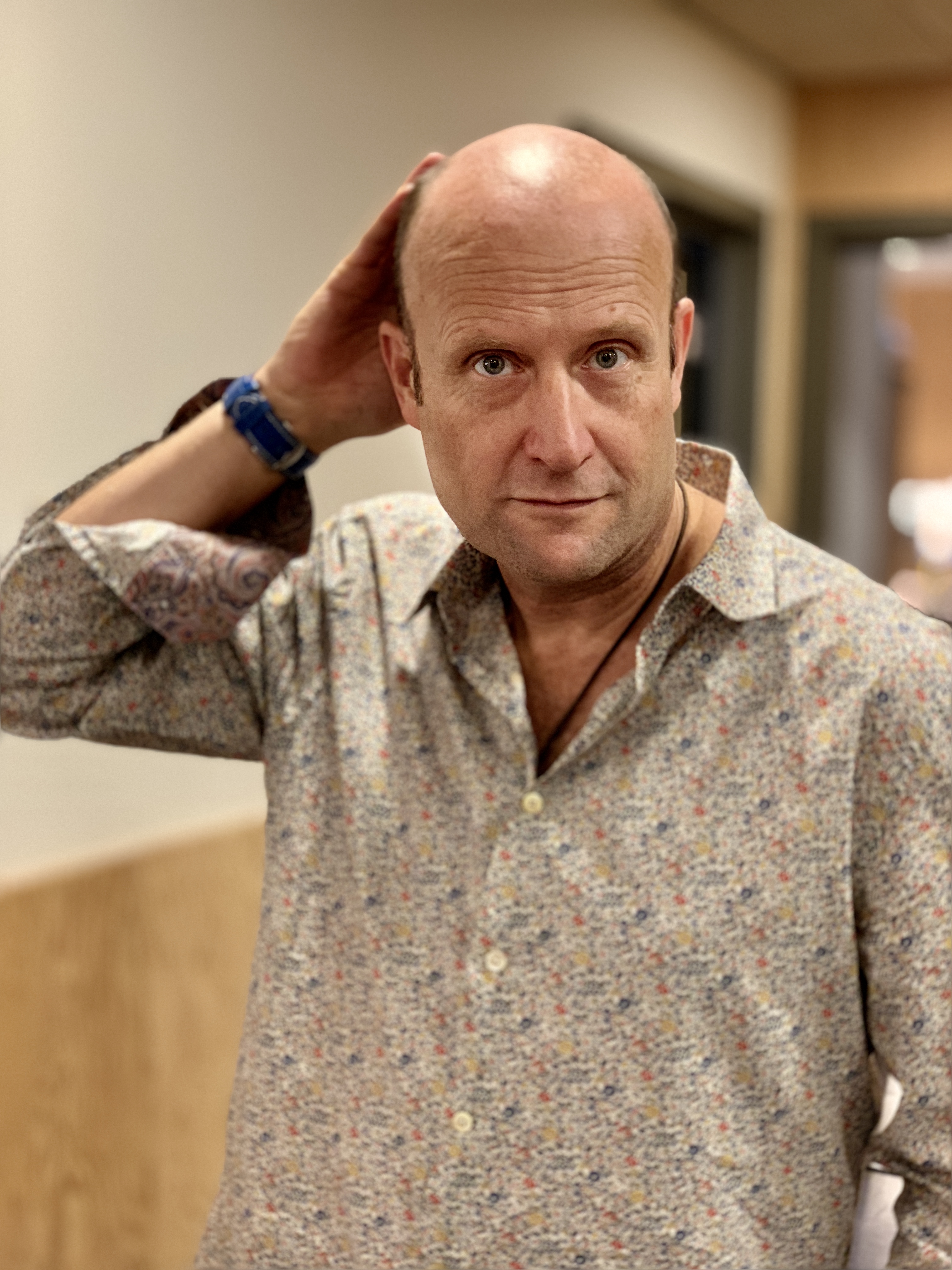 actor Sam Bond large photo