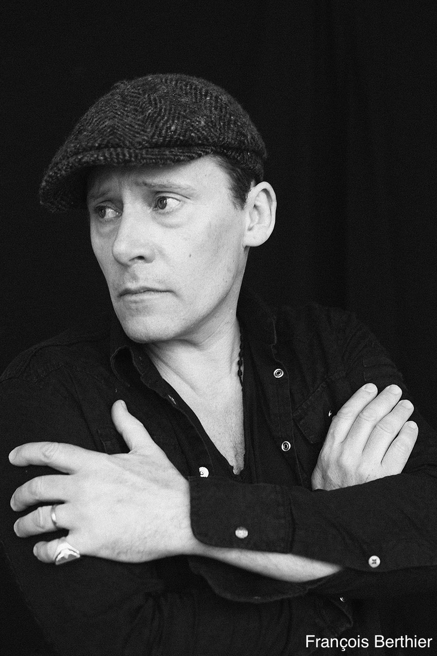 actor Francis Renaud large photo