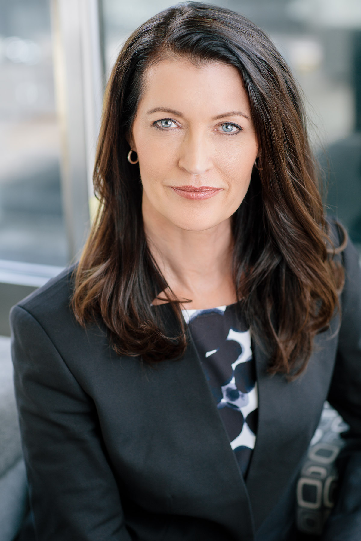 actor Barb Mitchell large photo