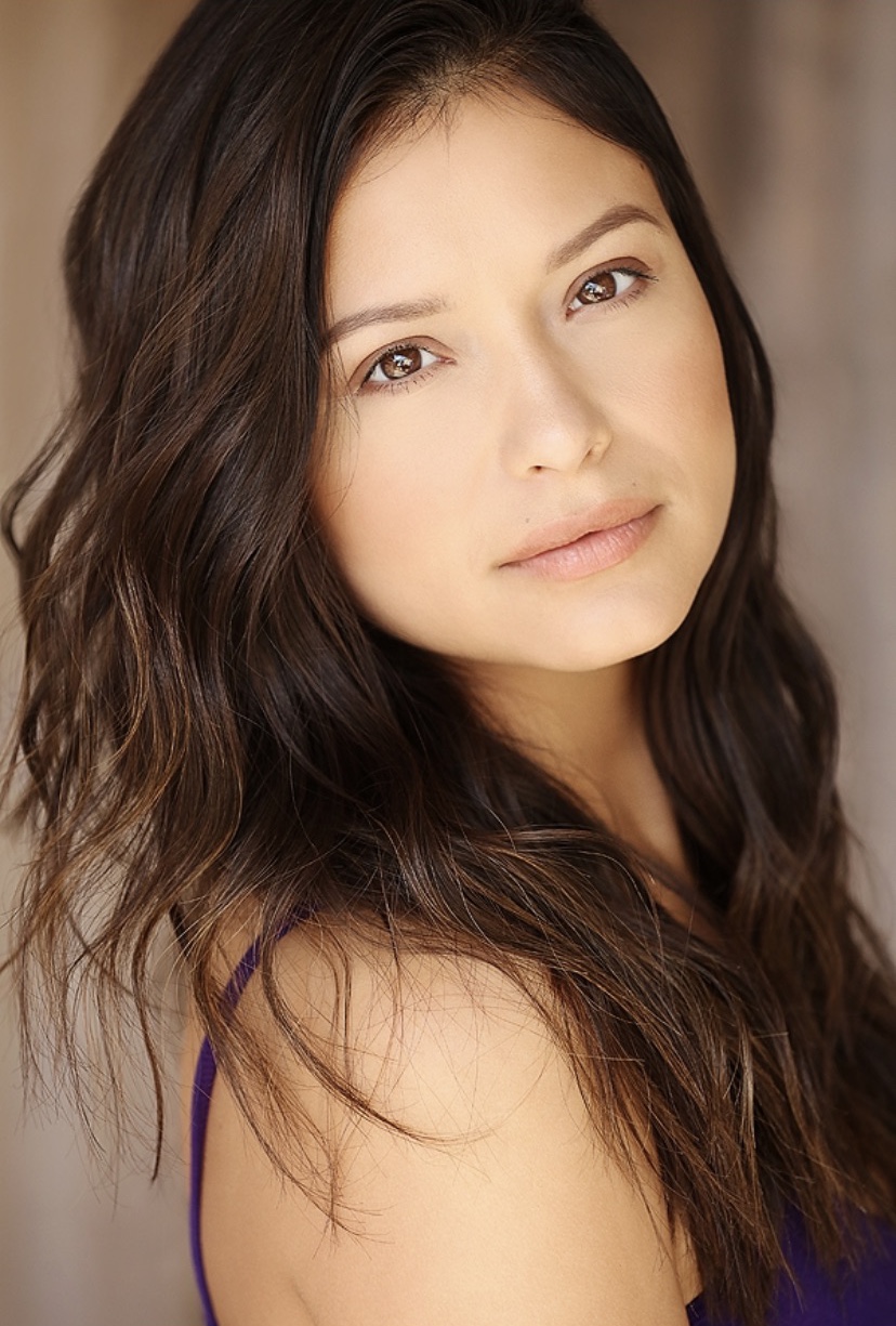 actor Tiffany Gonzalez large photo