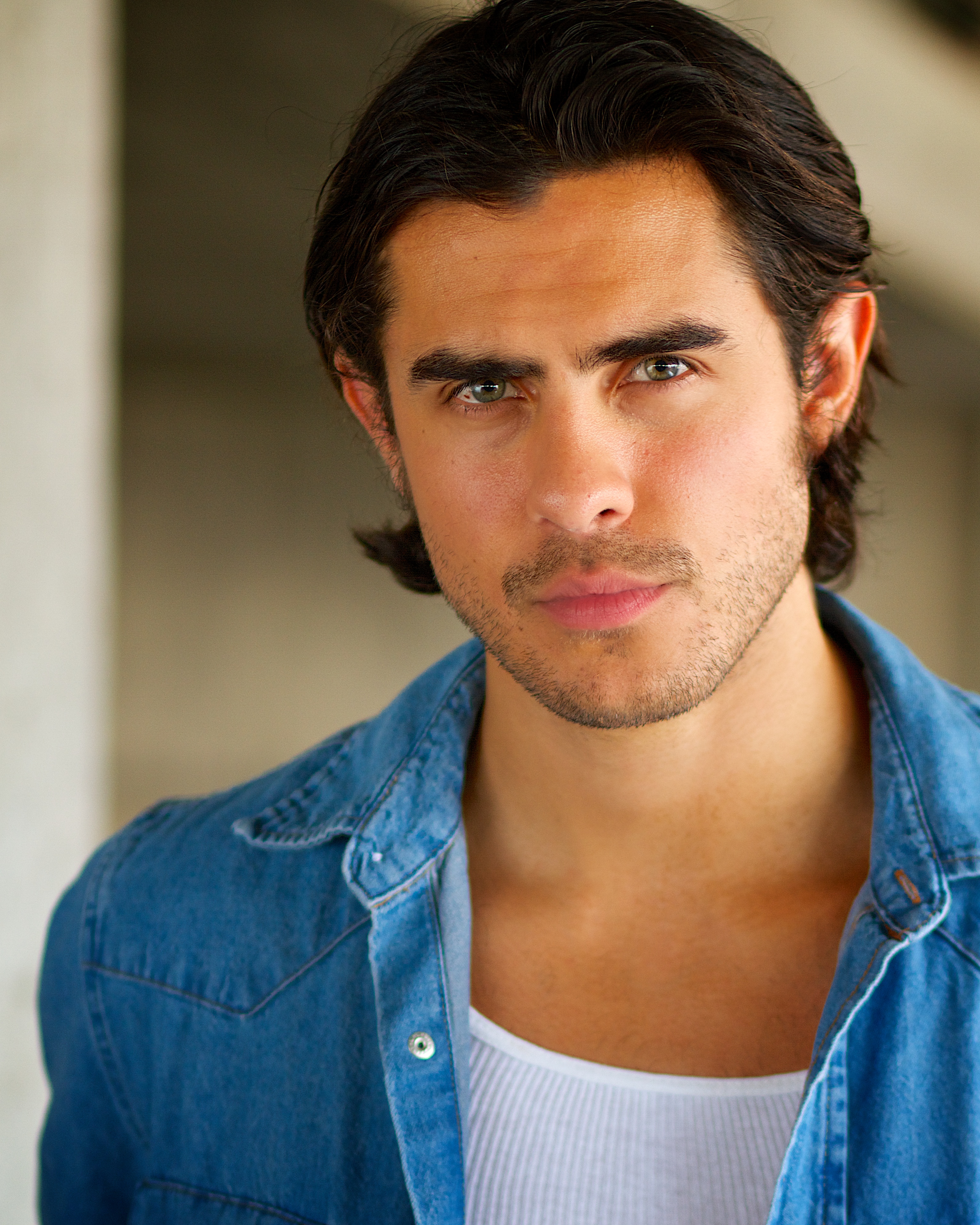 actor CG Lewis large photo