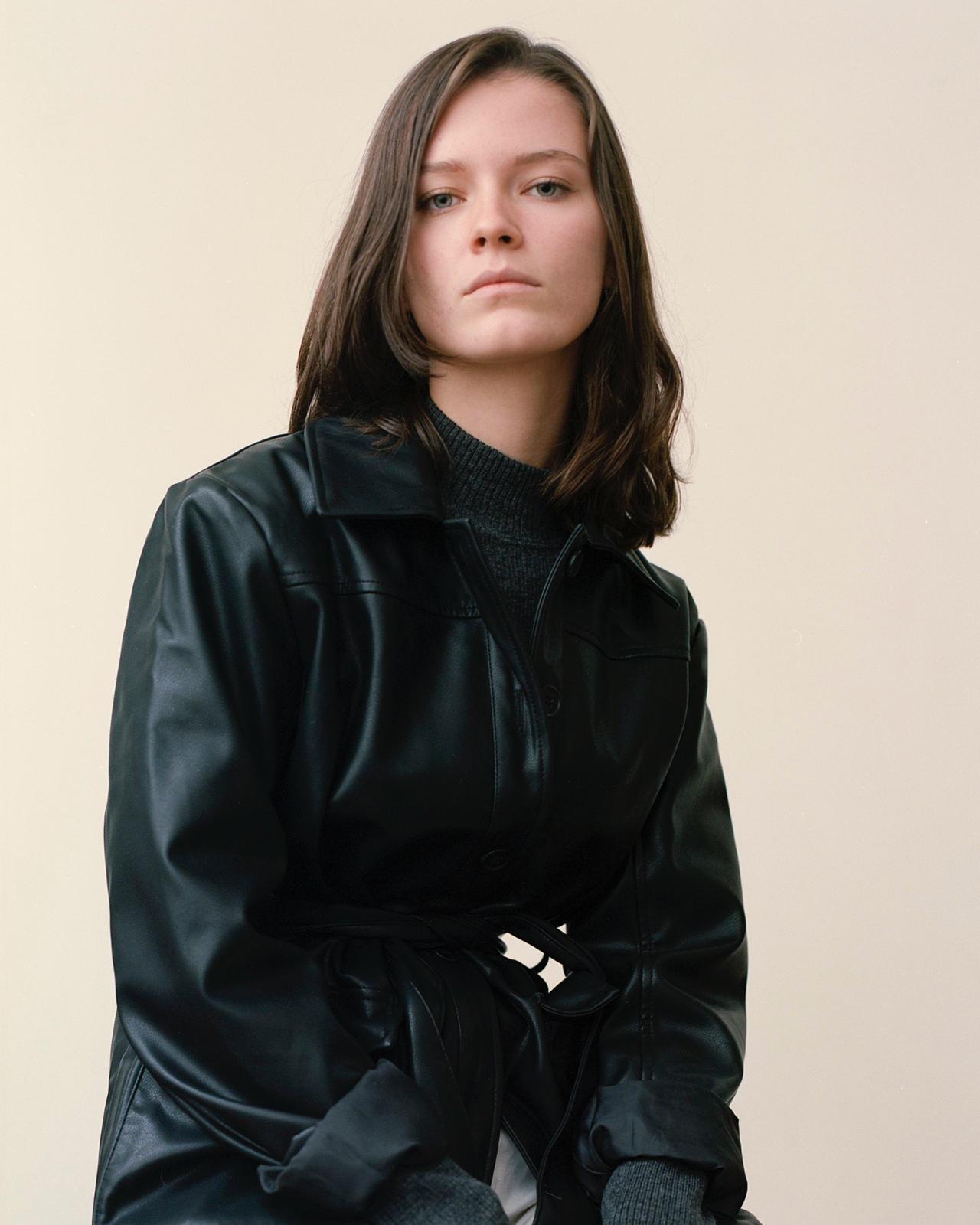 actor Liah O'Prey large photo