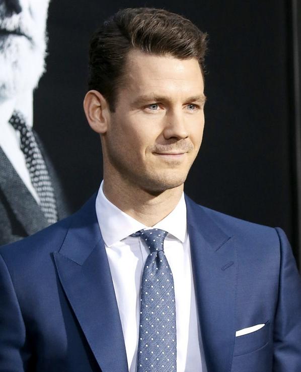 actor Henry Garrett large photo