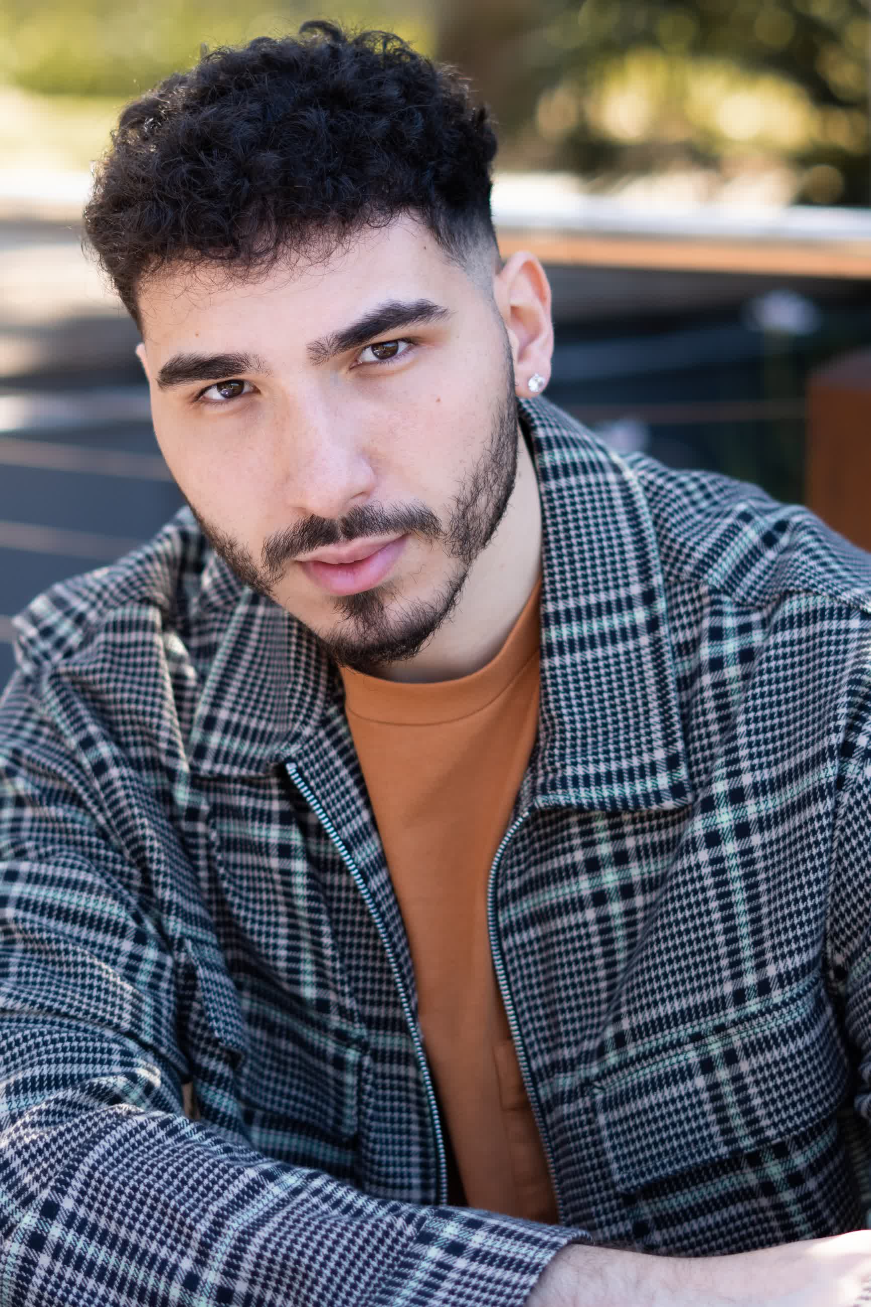 actor Sami Afuni large photo