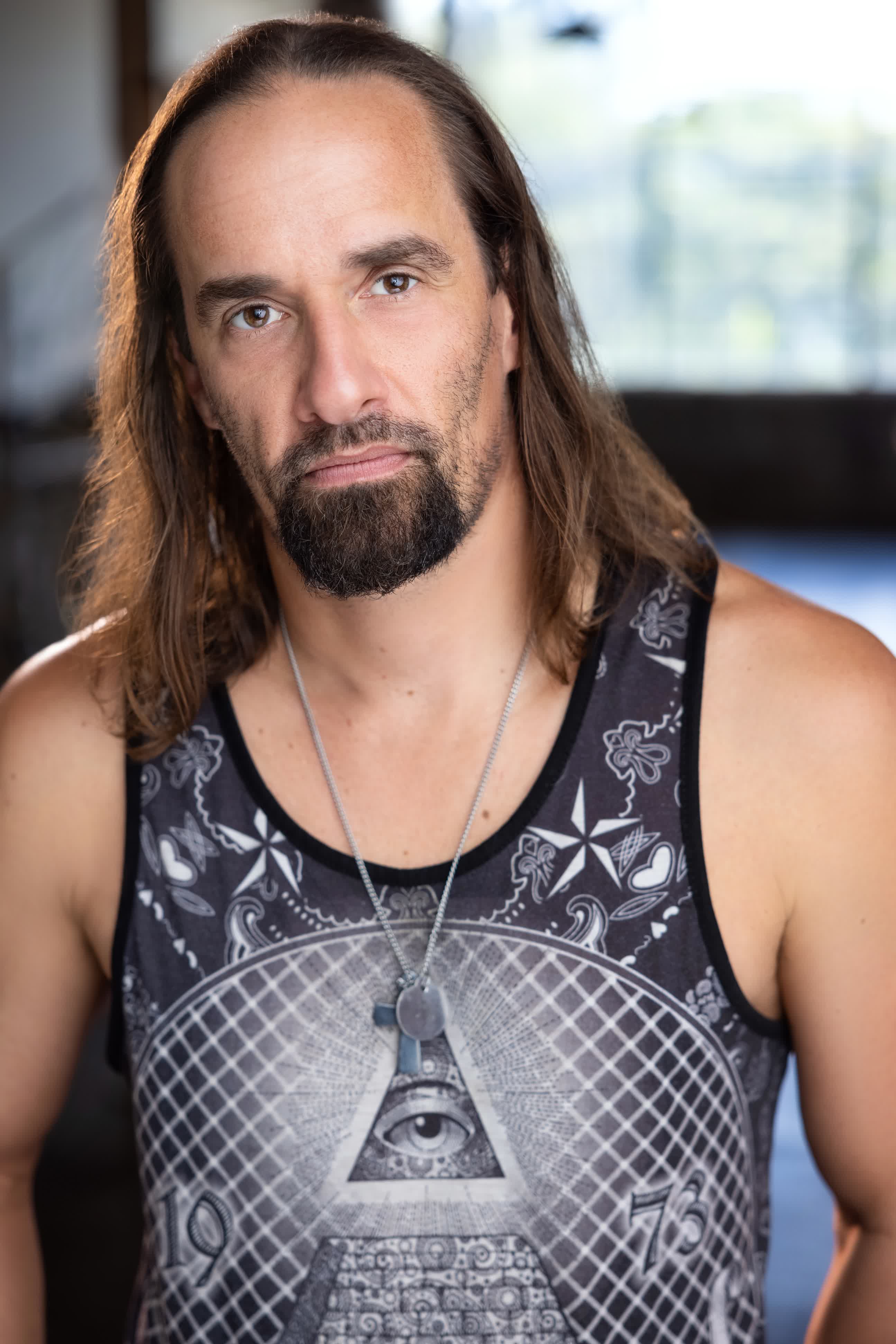 actor Tony DeMil large photo