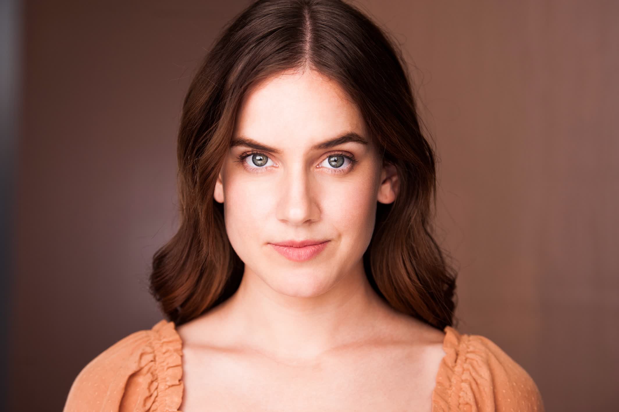 actor Christie McNab large photo