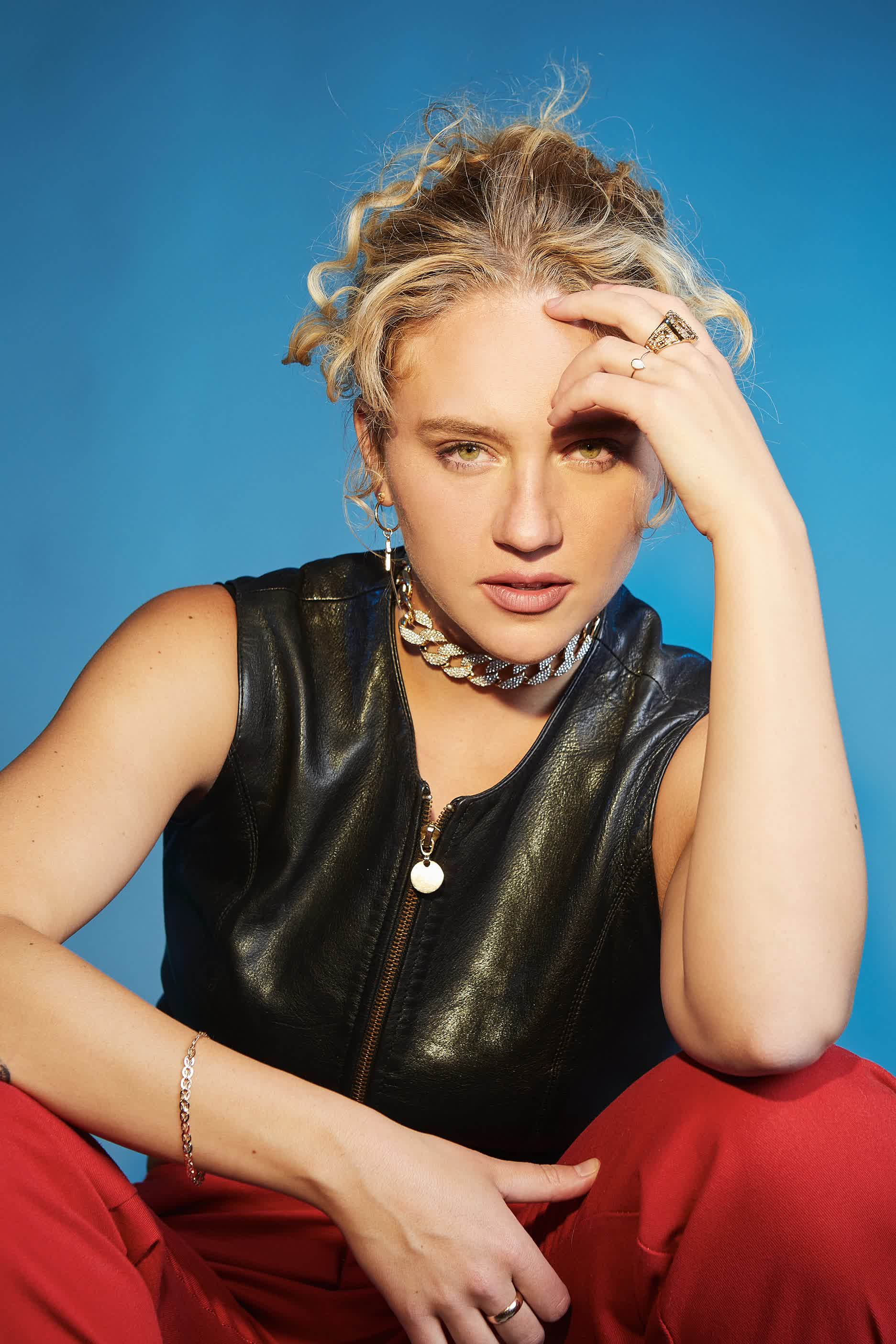 actor Kat Cunning large photo