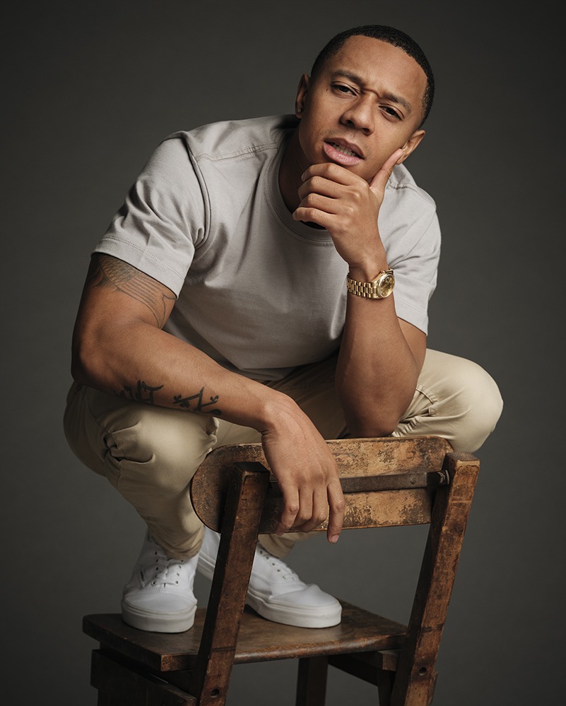 actor DeRon Horton large photo