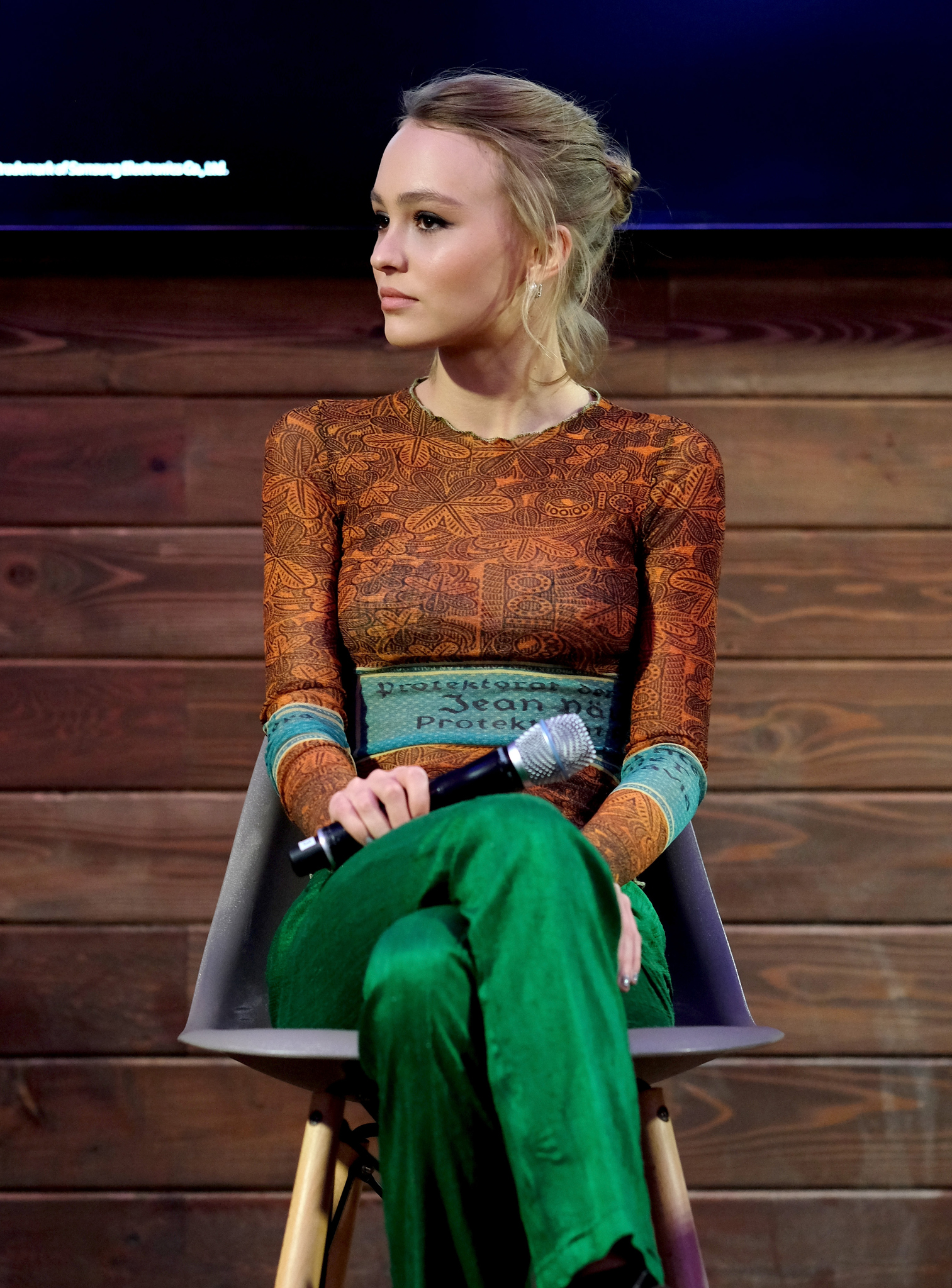 actor Lily-Rose Depp large photo