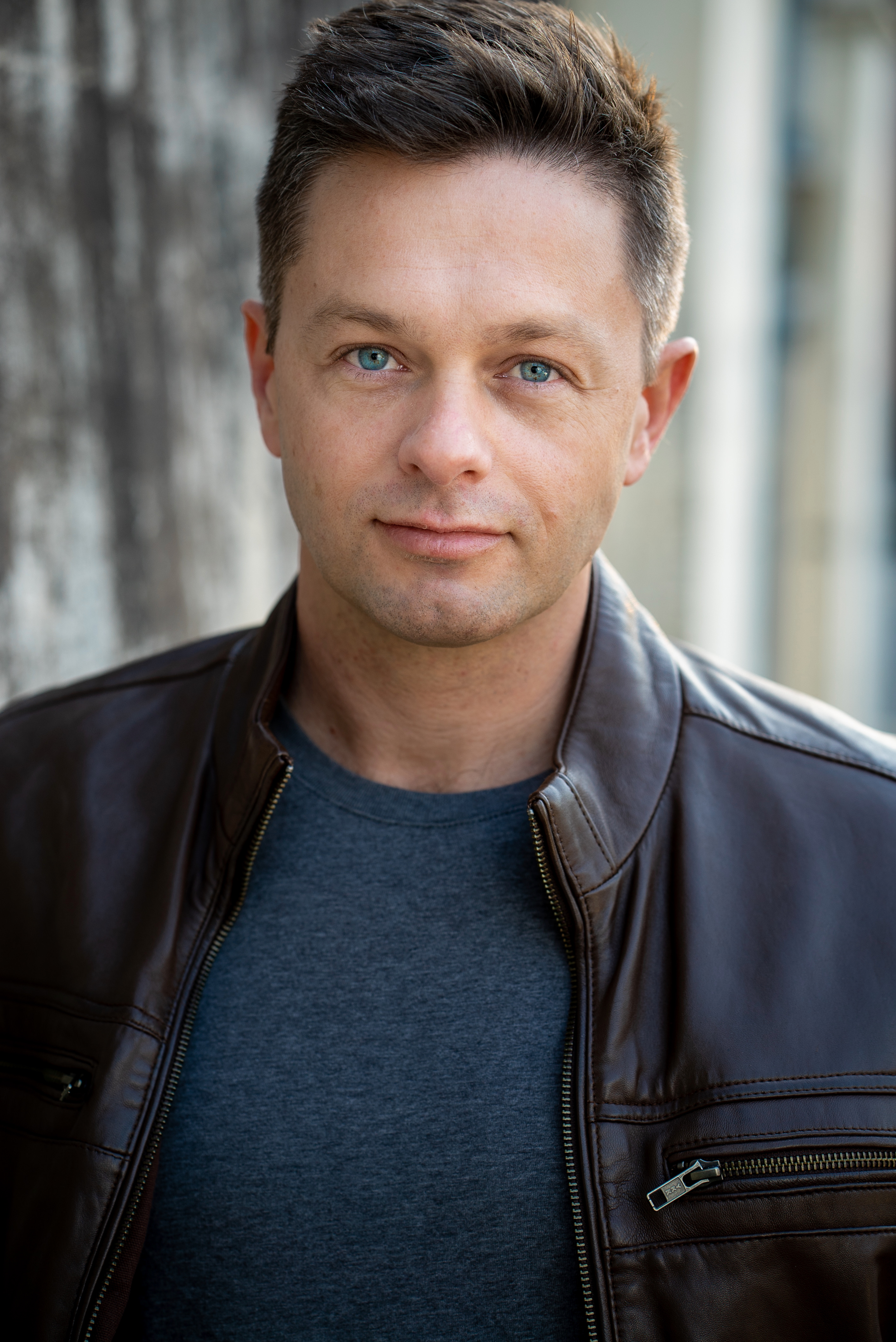 actor Steven Rooke large photo