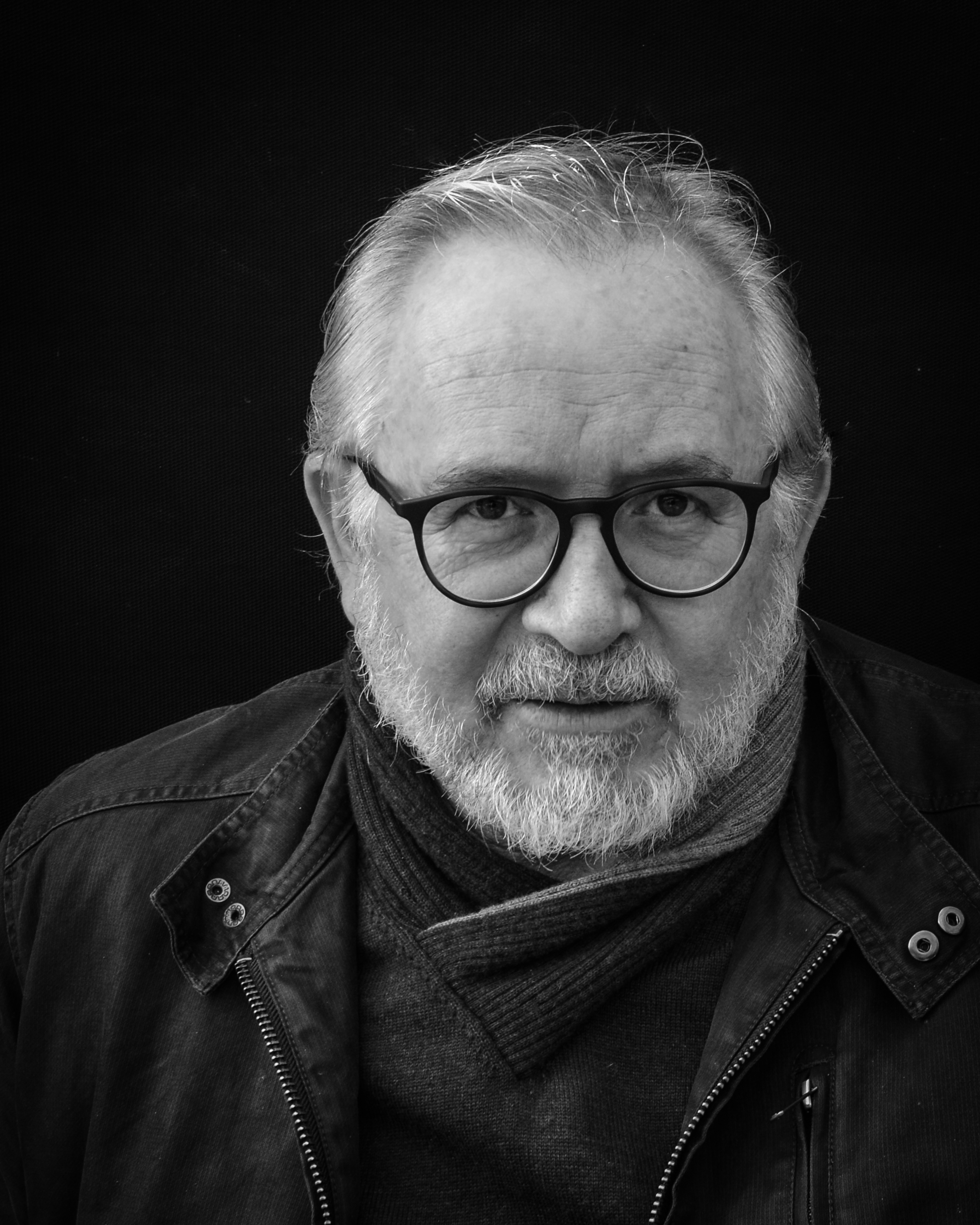 actor Roy Barker large photo