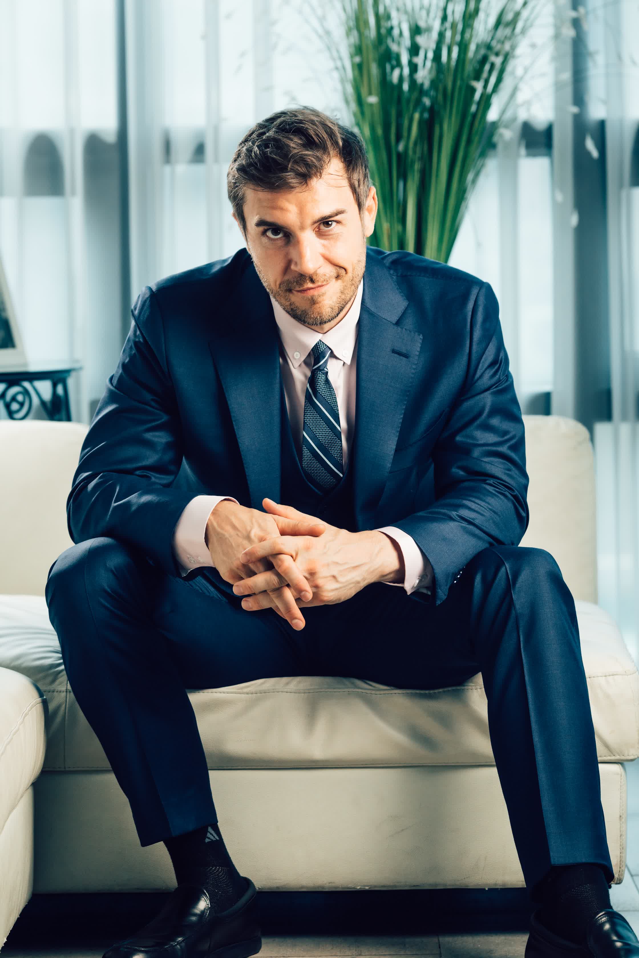 actor Daniel C Kennedy large photo