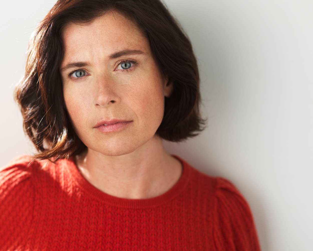 actor Hannah Cabell large photo