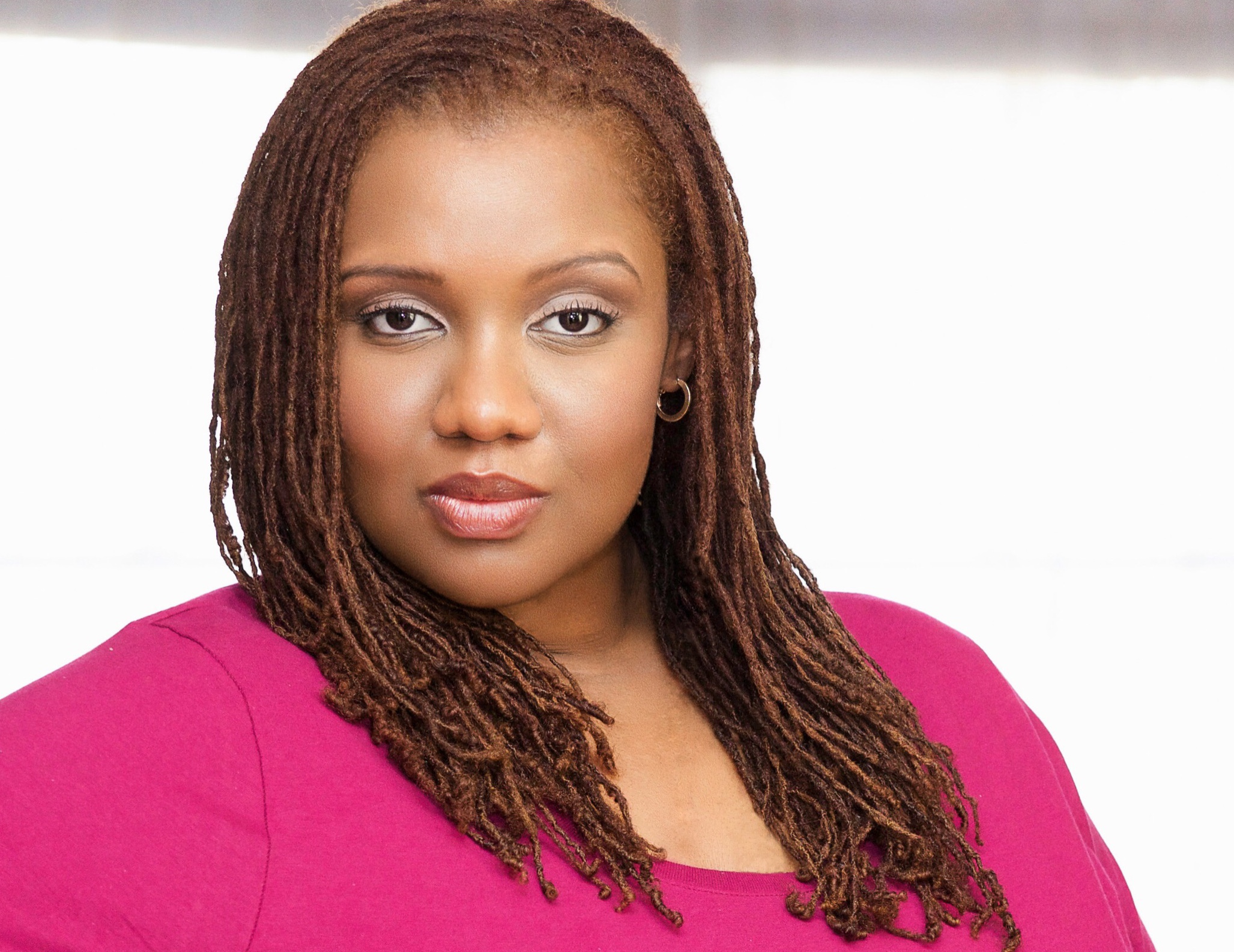 actor Vivia E. Armstrong large photo