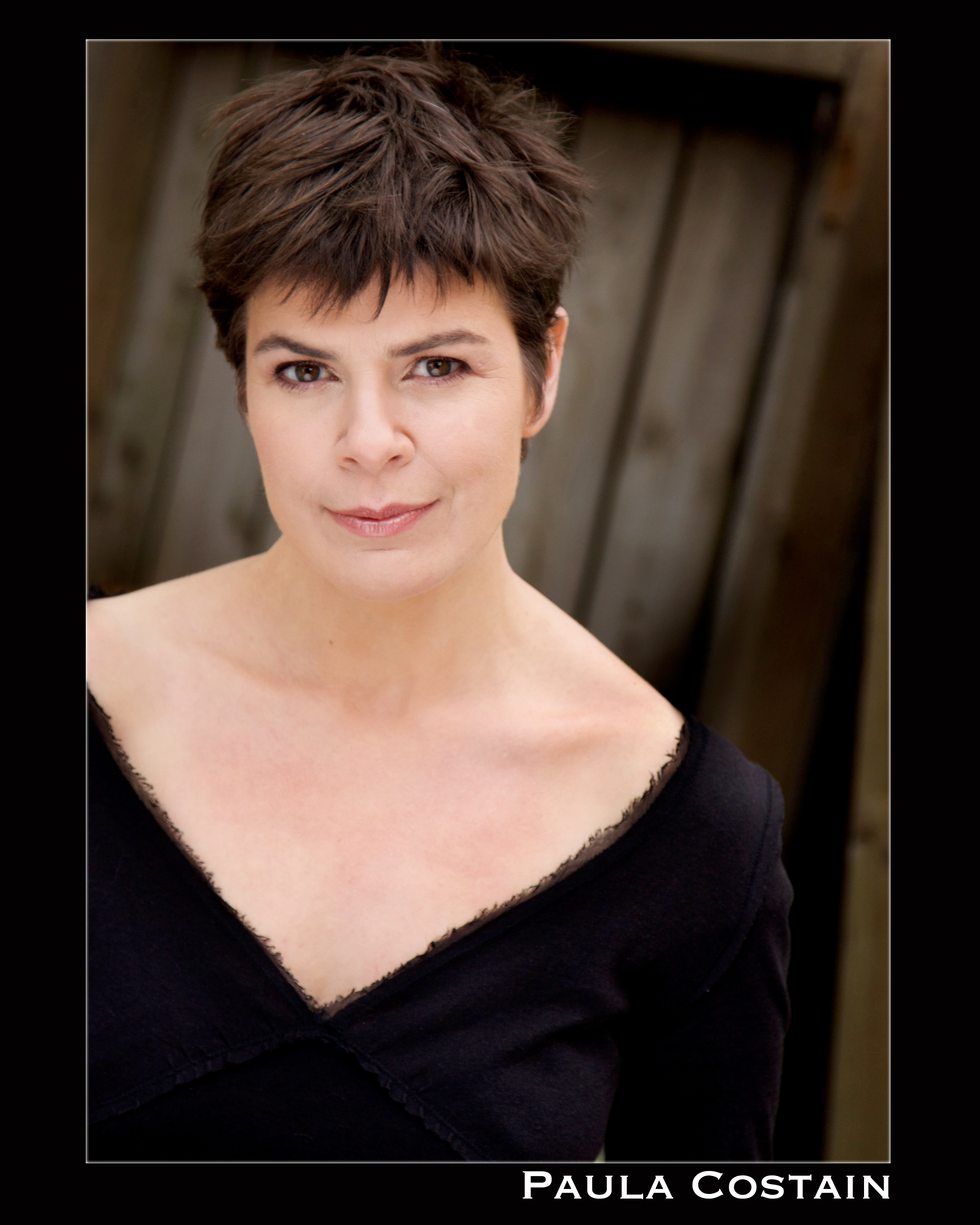 actor Paula Costain large photo