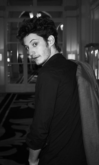 actor Pierre Niney large photo