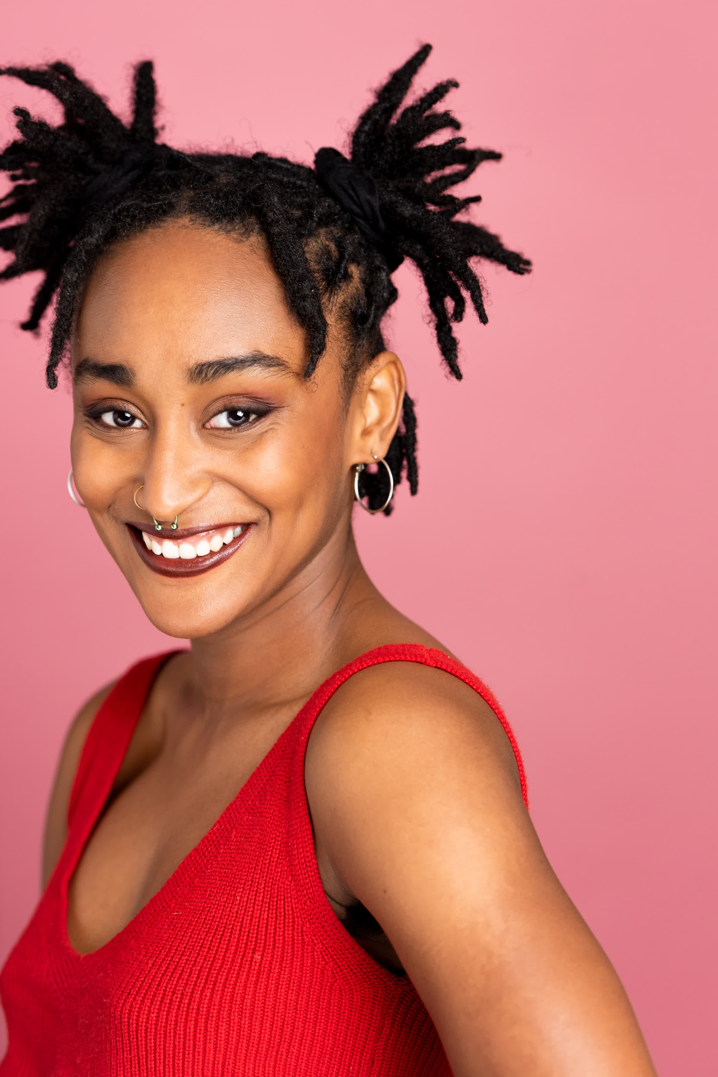 actor Khloe Janel large photo