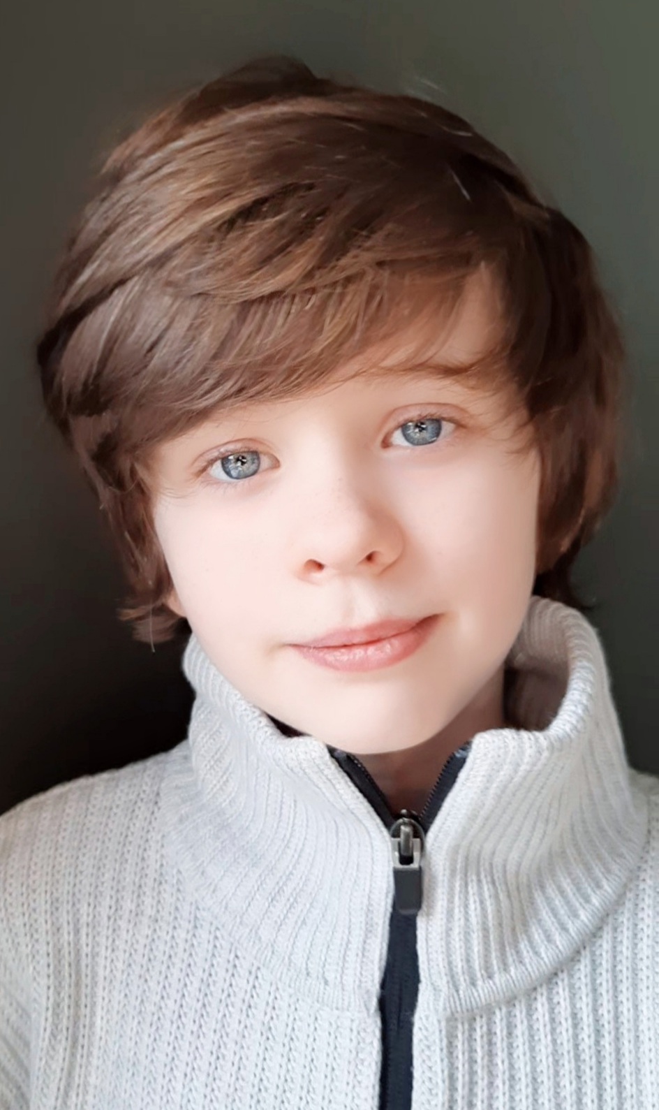 actor Senan Jennings large photo