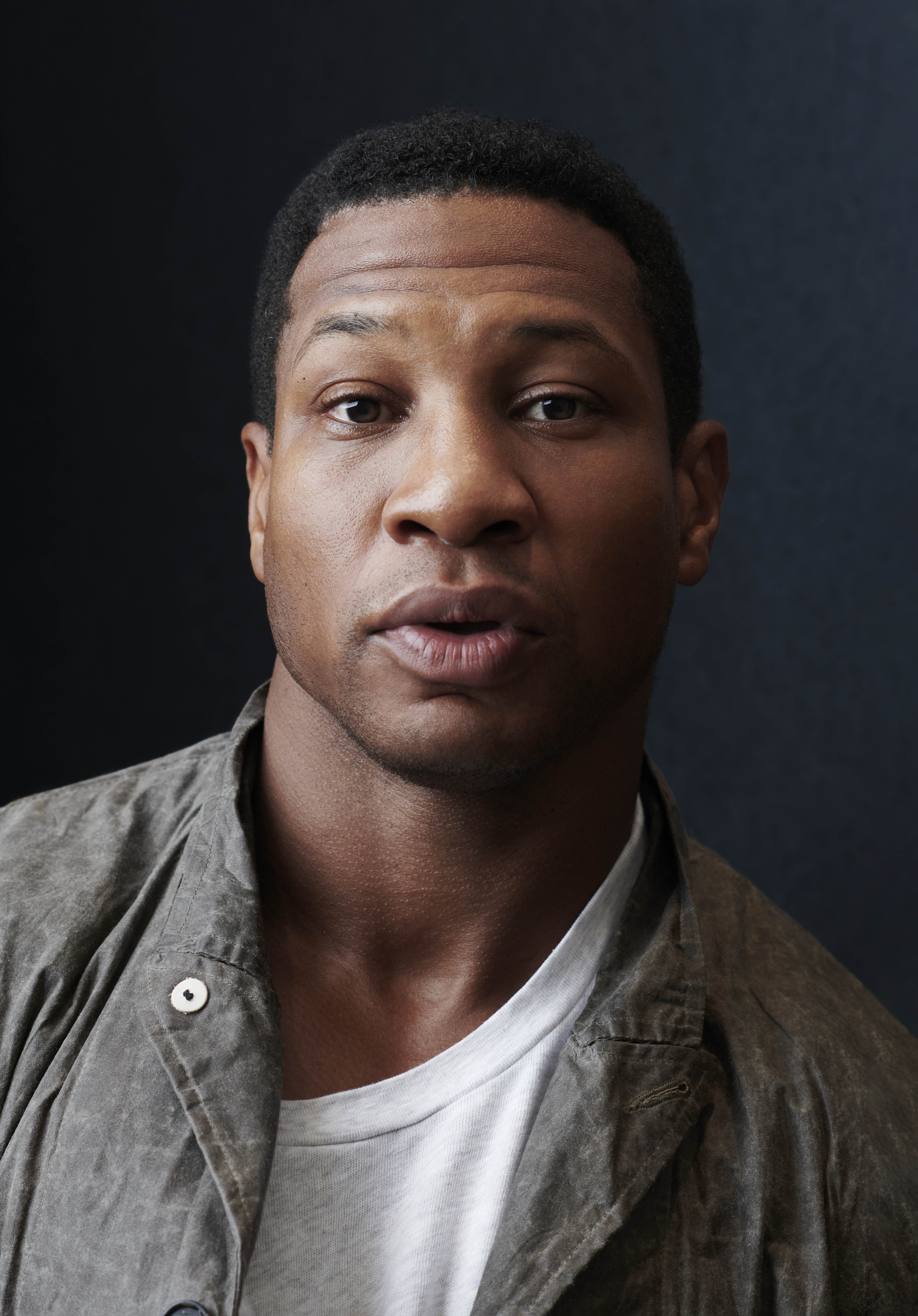 actor Jonathan Majors large photo