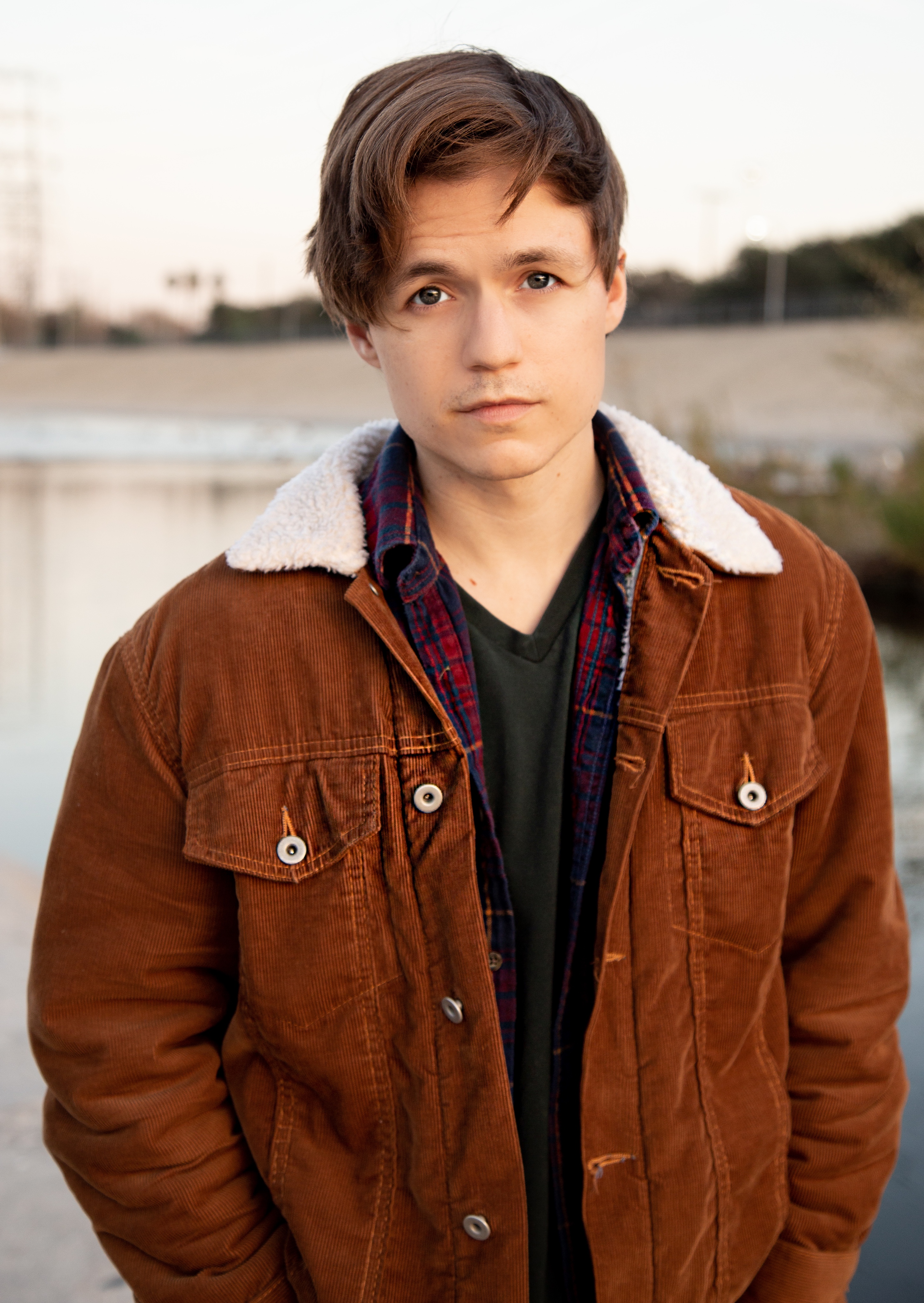 actor Michael Varde large photo