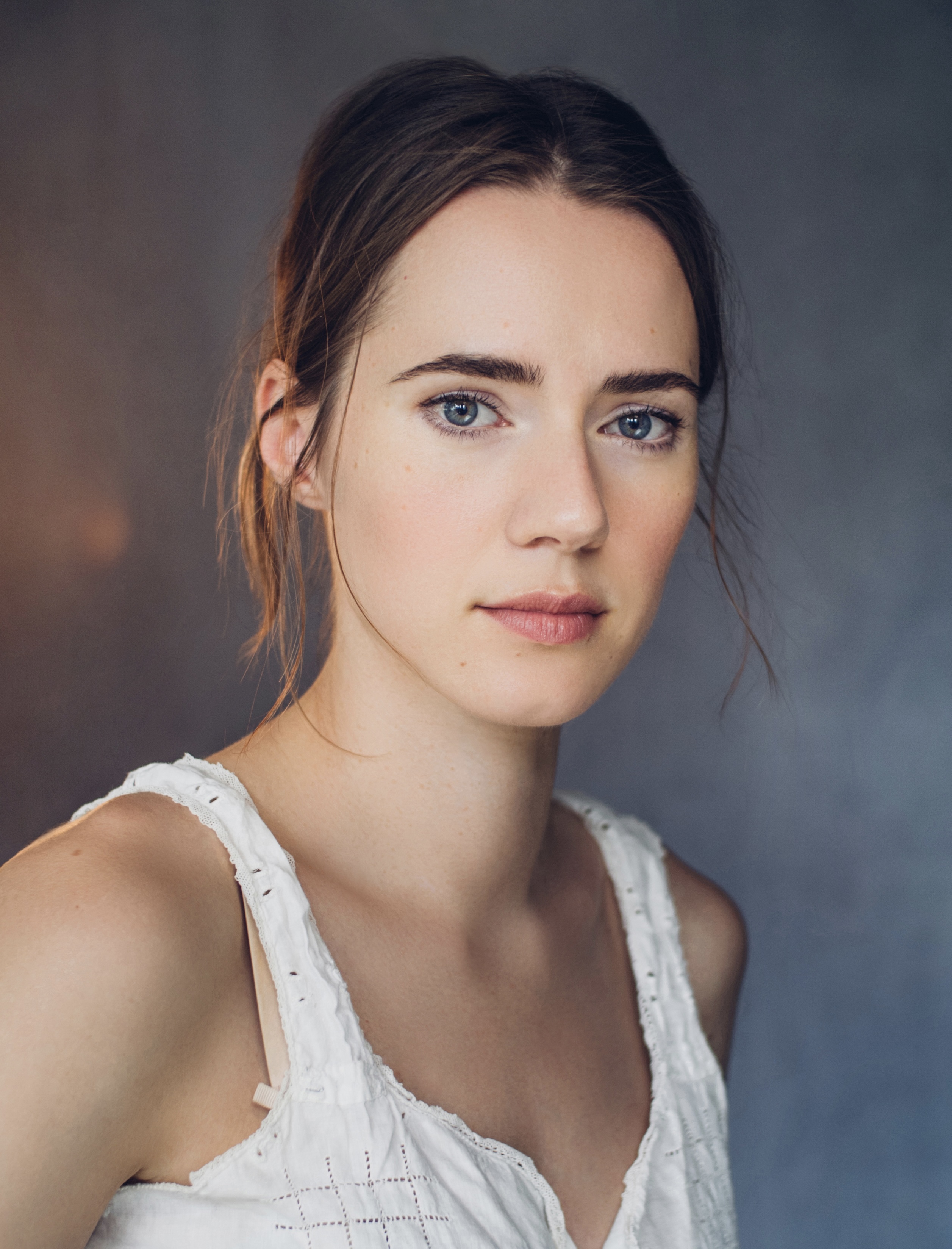 actor Caren Pistorius large photo