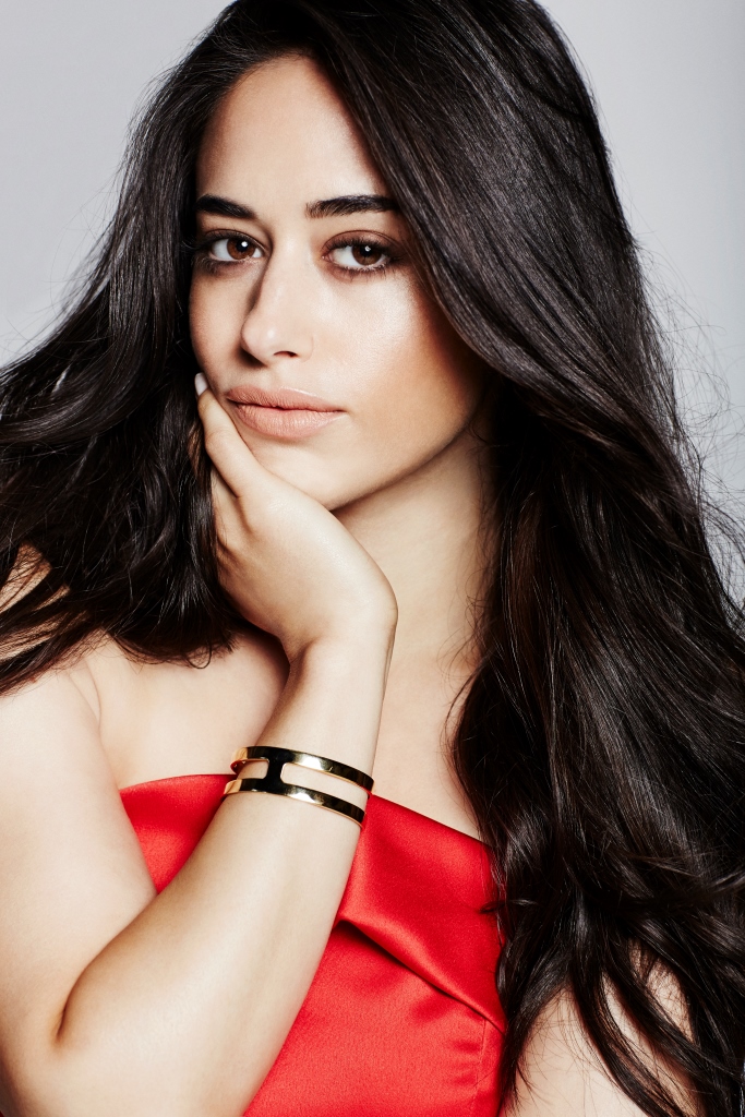 actor Jeanine Mason large photo